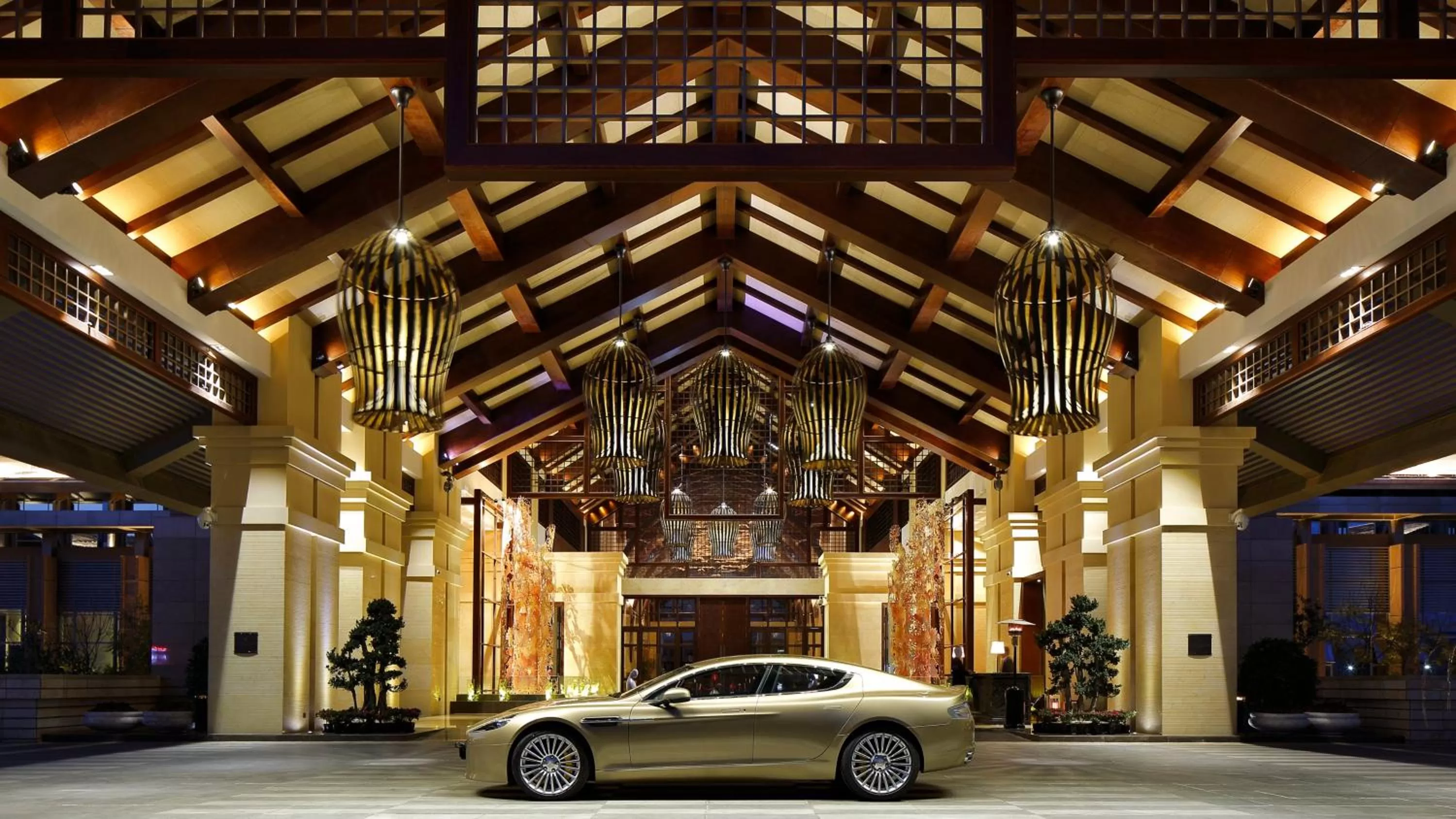 Property building in InterContinental Kunming by IHG