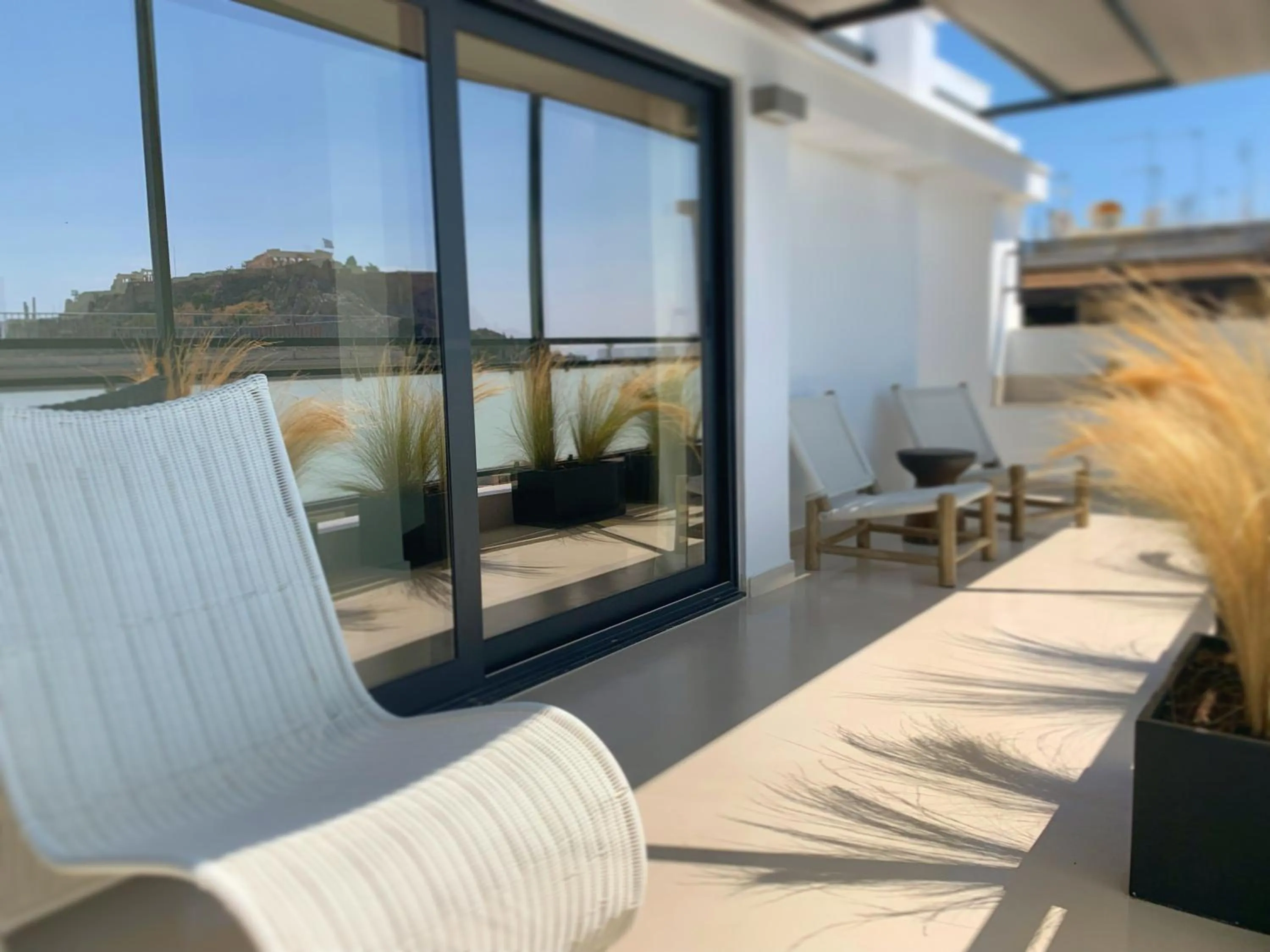 Balcony/Terrace in Niki Athens Hotel