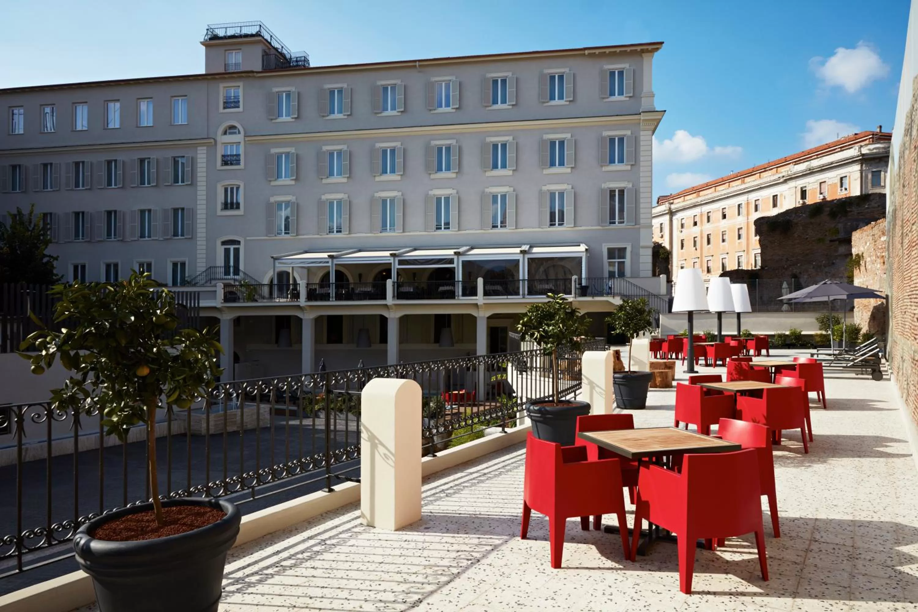 Bird's eye view in Hotel The Building