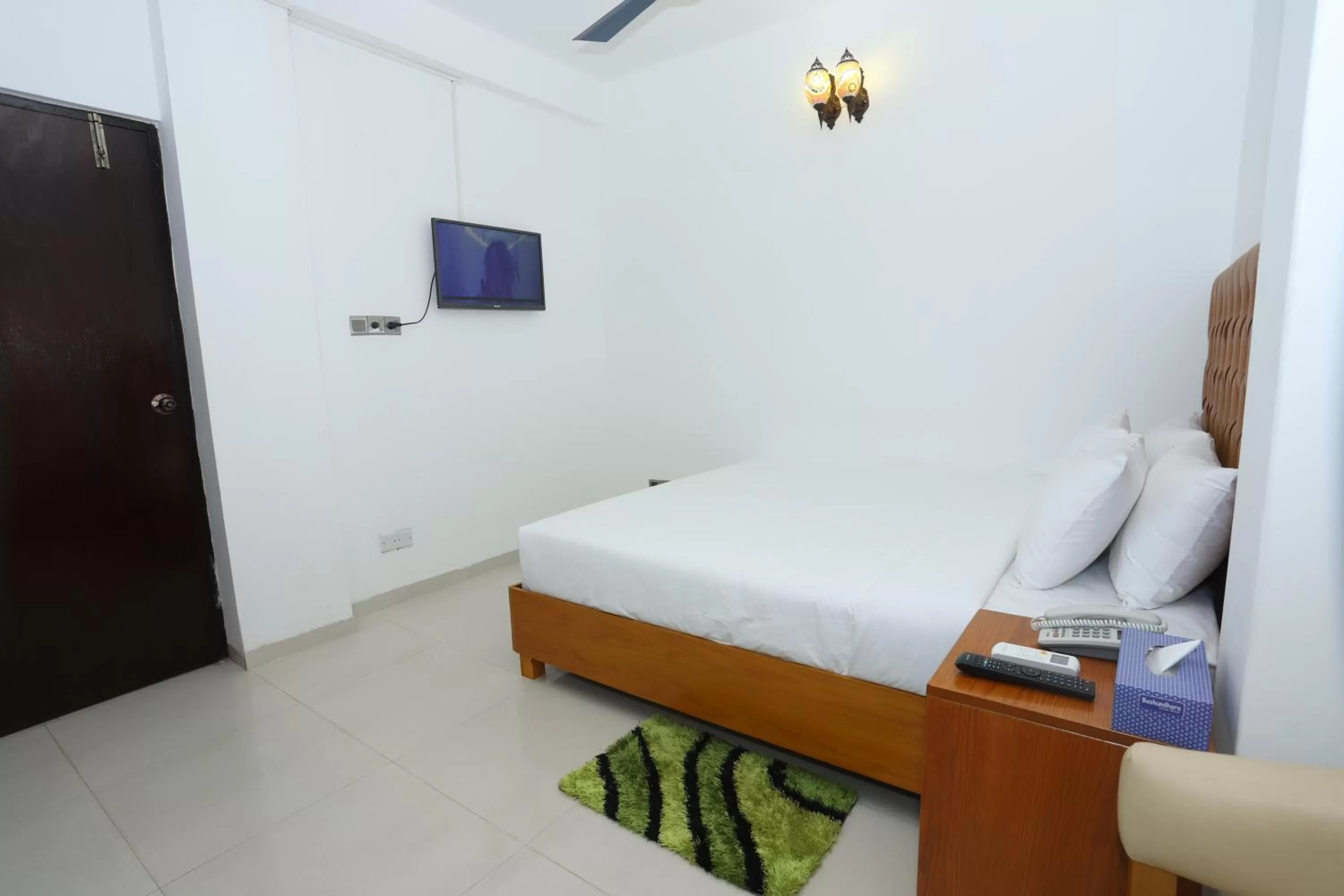 Breakfast, Bed in Hotel Blue Castle