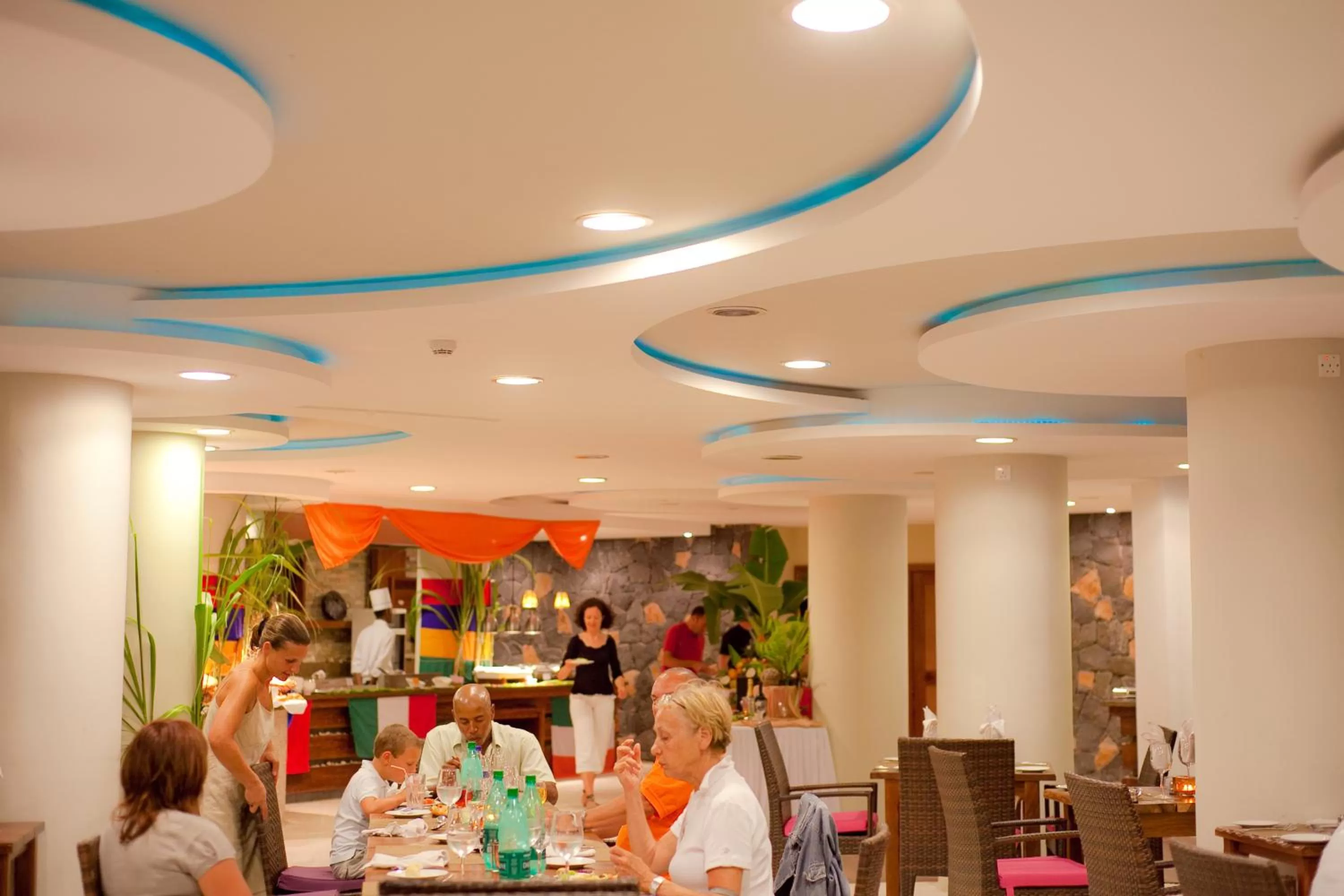 Restaurant/places to eat in Laguna Beach Hotel & Spa