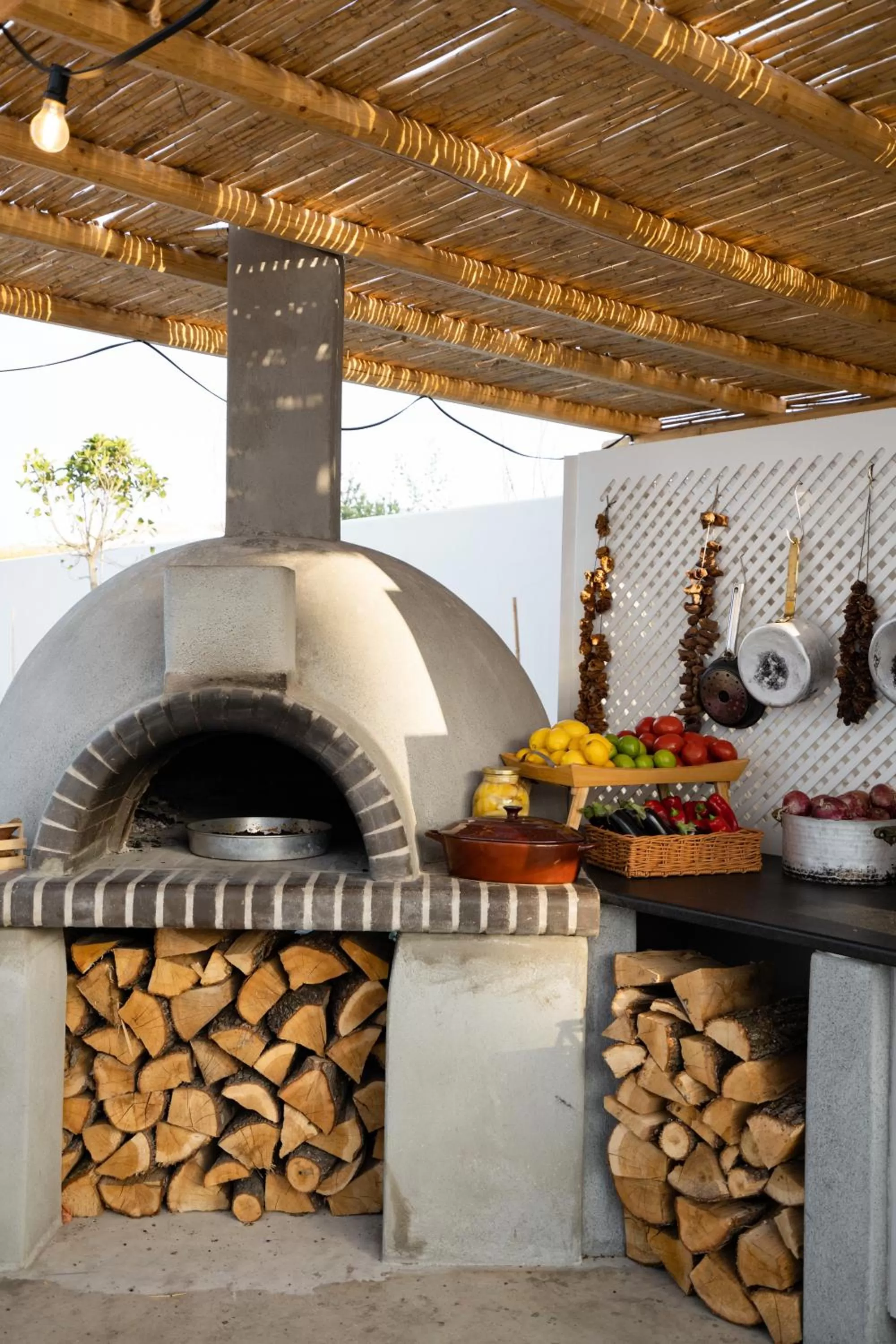 Restaurant/places to eat in De Sol Hotel & Spa