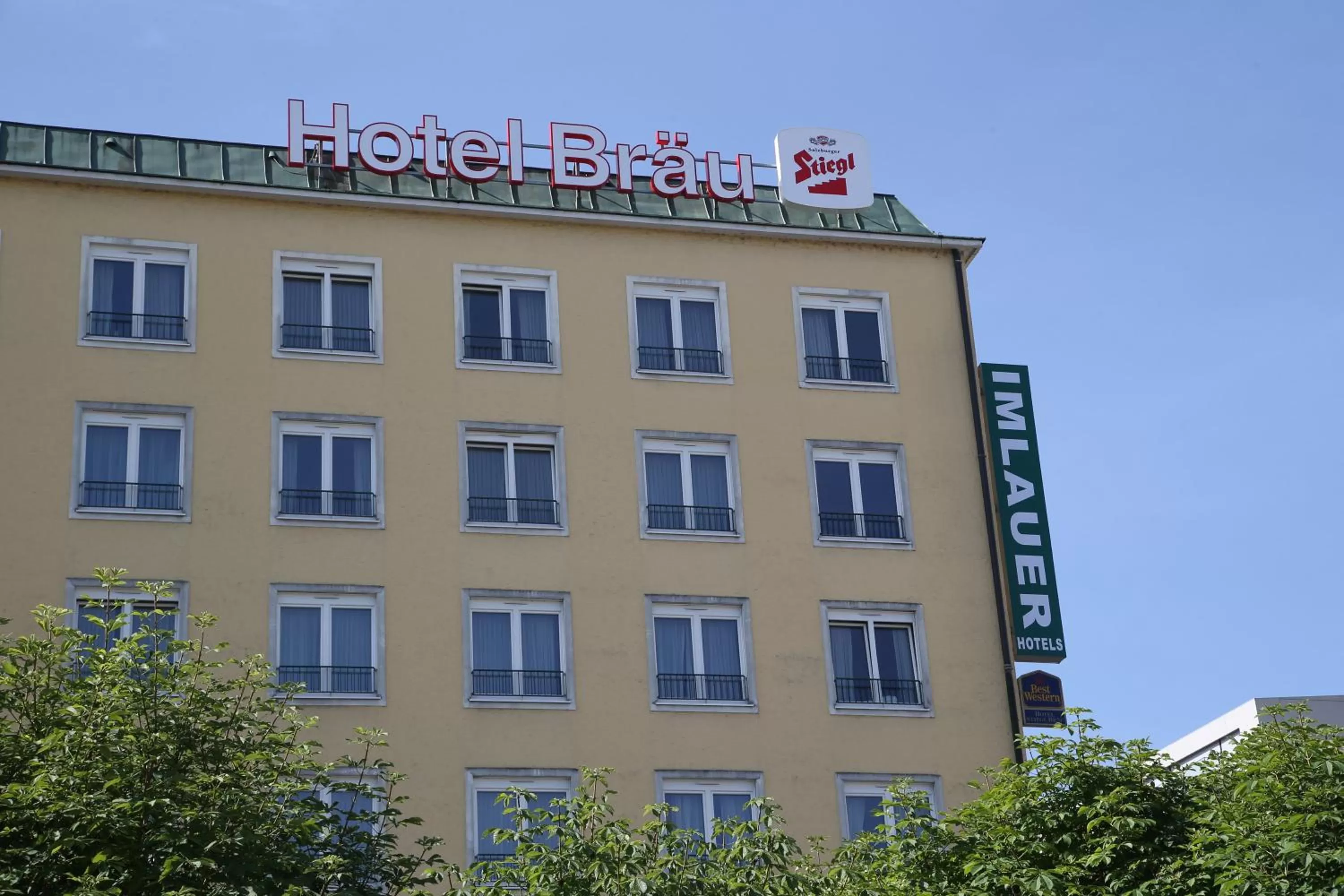 Property building in Hotel IMLAUER & Bräu