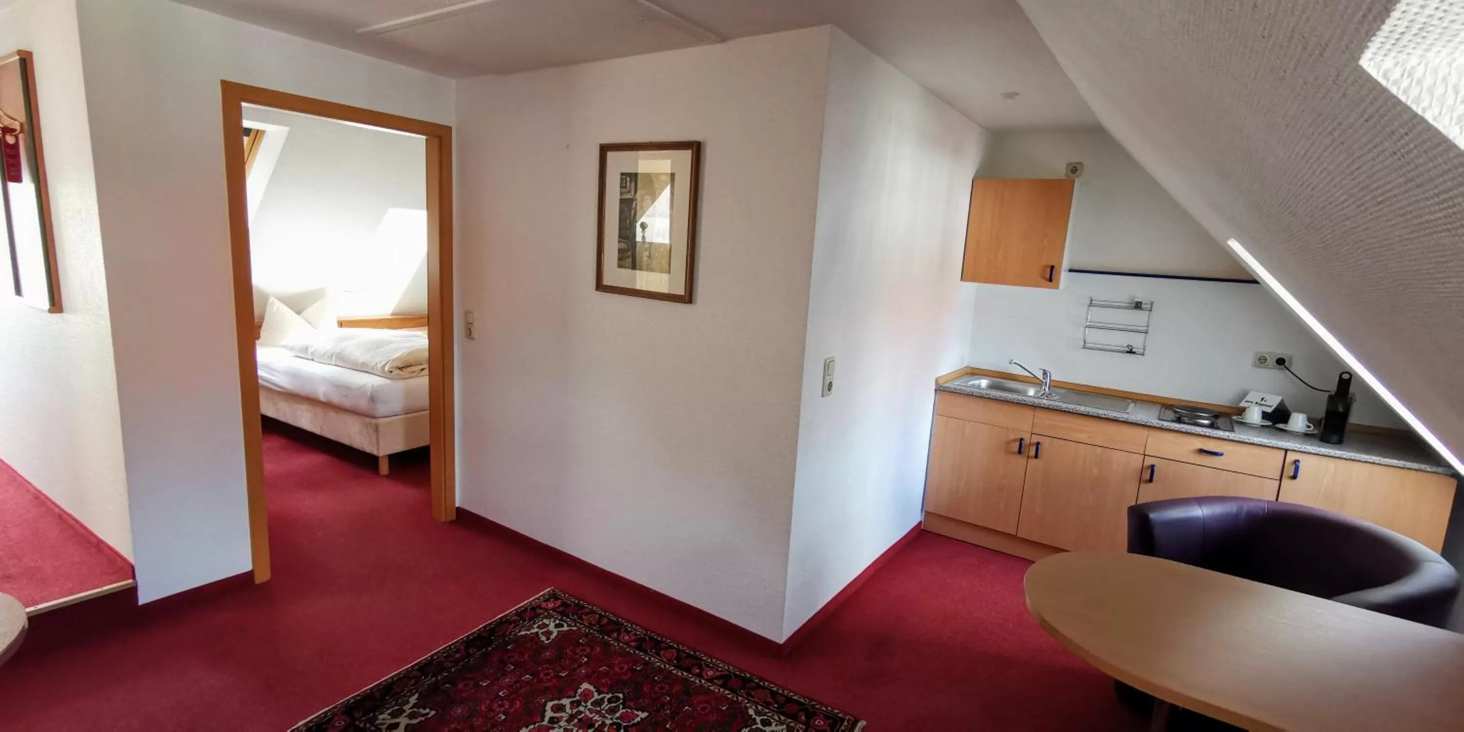 Photo of the whole room, Kitchen/Kitchenette in Zum Winzermännle