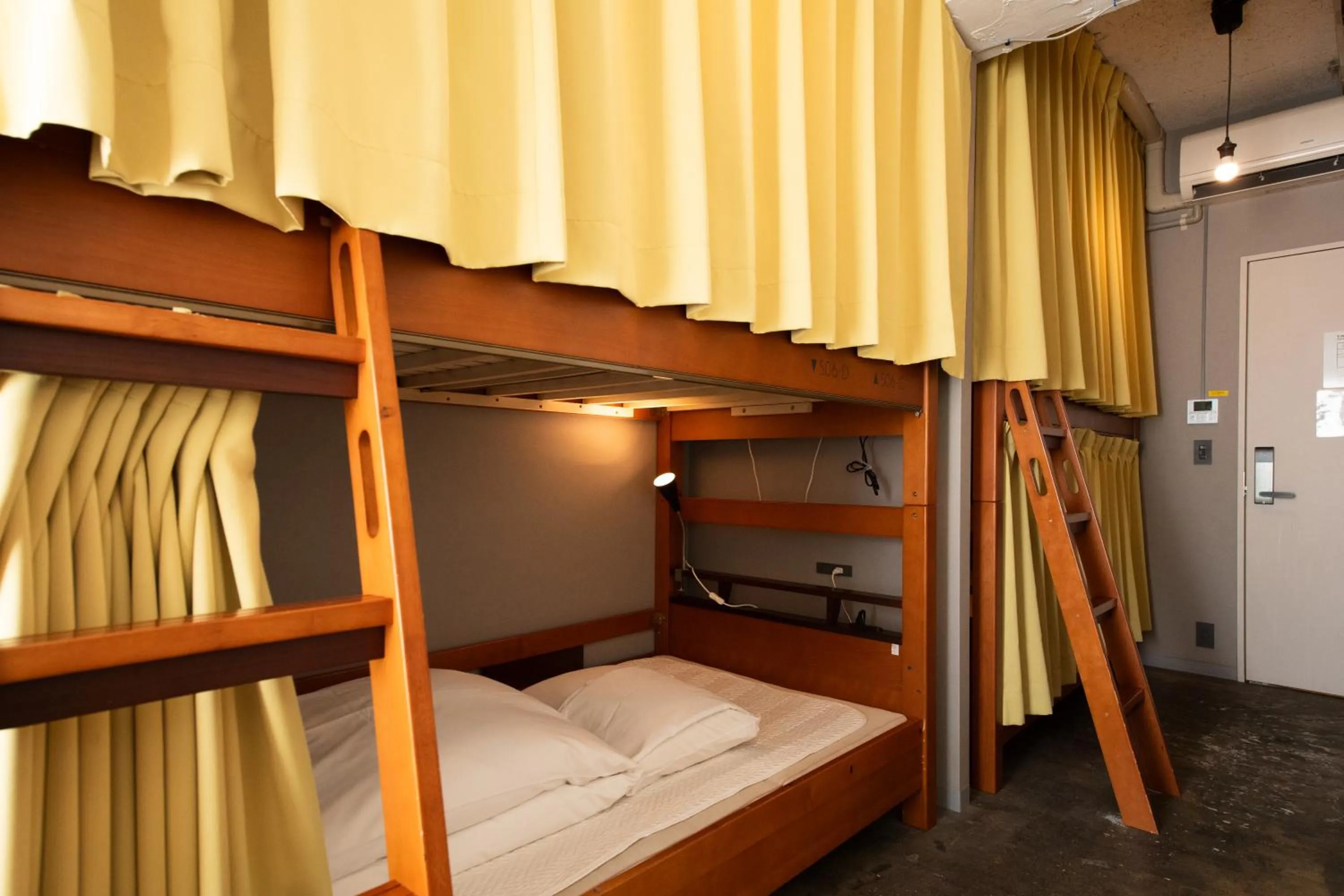 Photo of the whole room, Bed in Imano Tokyo Hostel