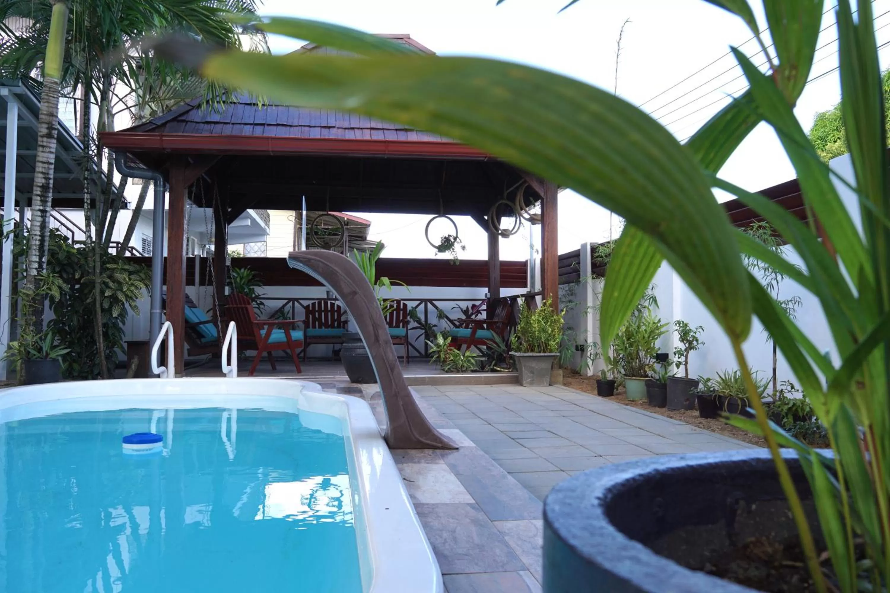 Swimming pool in Villa Famiri Boutique hotel