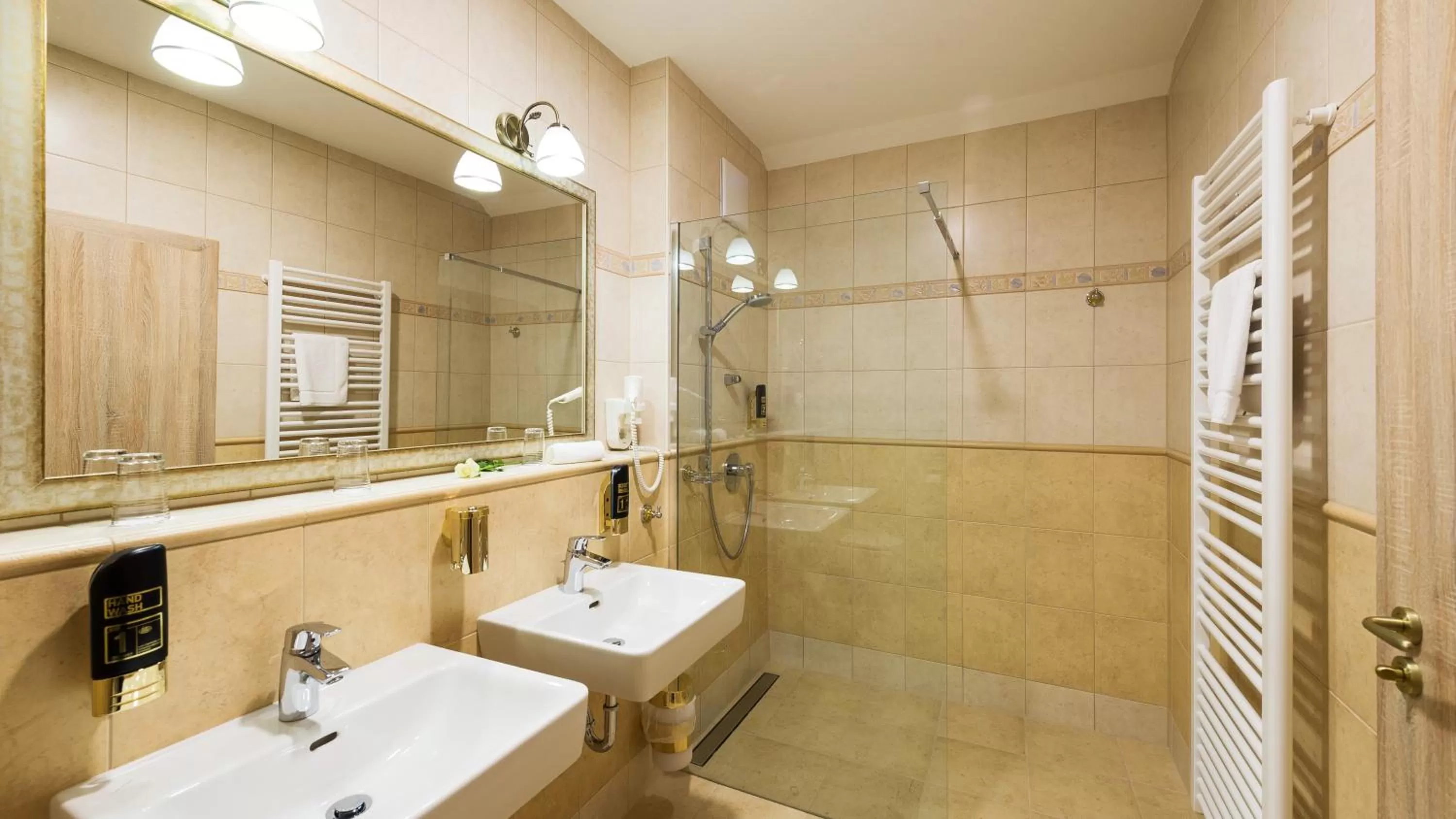 Bathroom in Hotel Rebstock