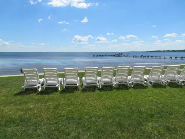 Beach in Lakeside Resort & Conference Center