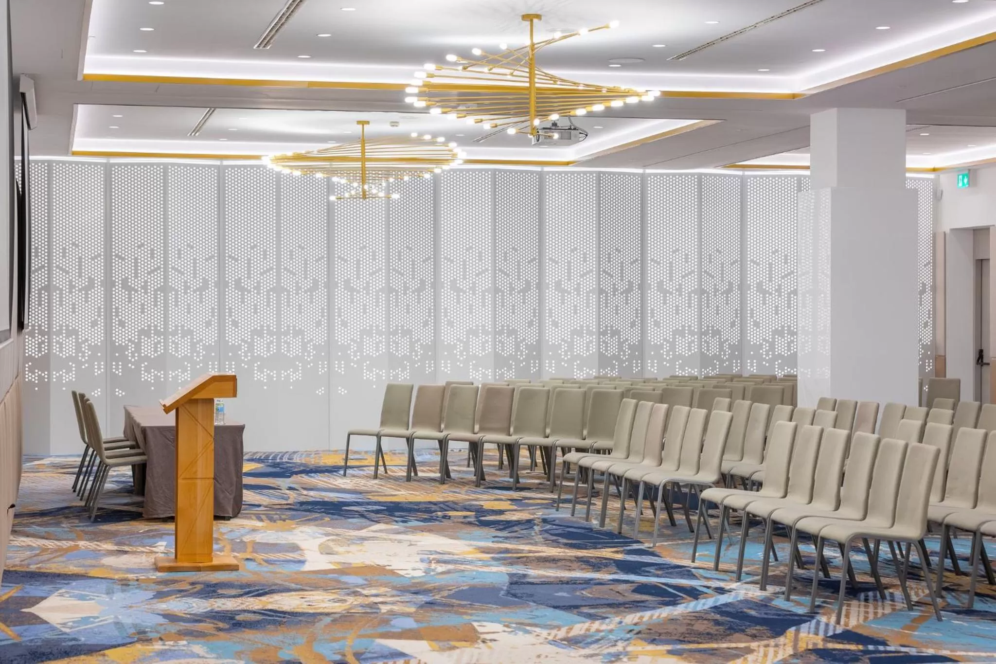 Meeting/conference room in Crowne Plaza Belgrade by IHG