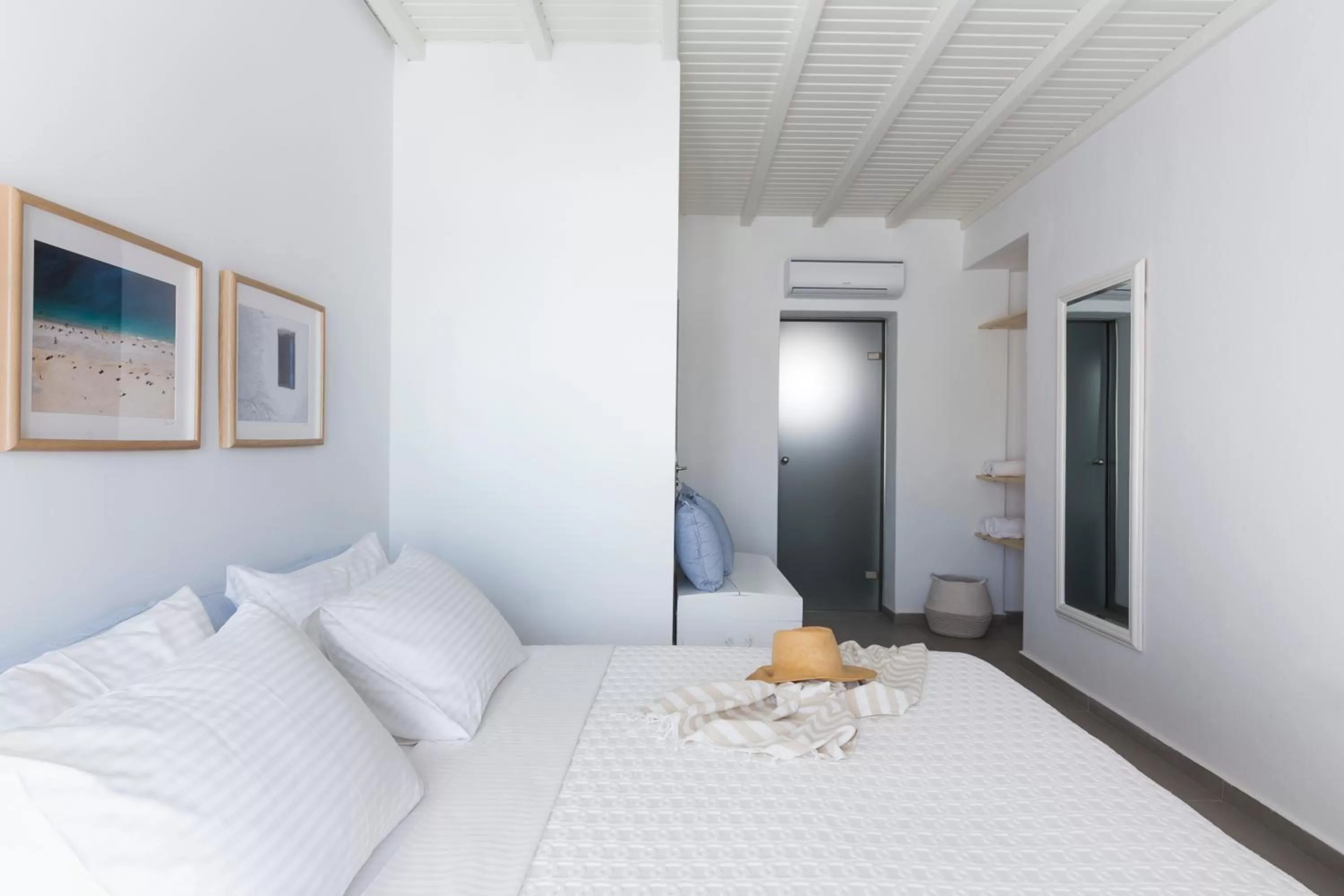 Photo of the whole room, Bed in Amperian Mykonos Suites & Villas
