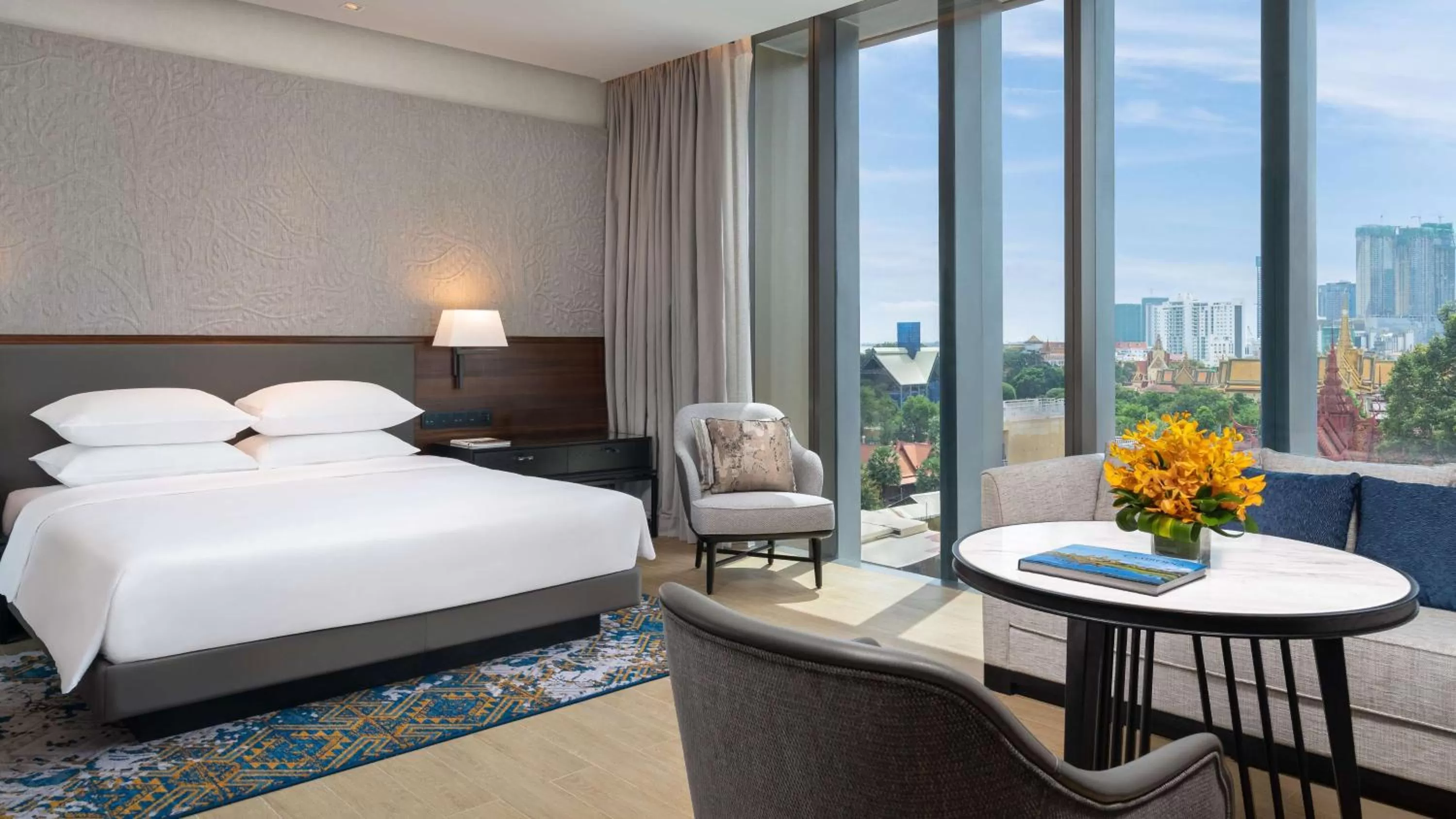 Photo of the whole room, Bed in Hyatt Regency Phnom Penh