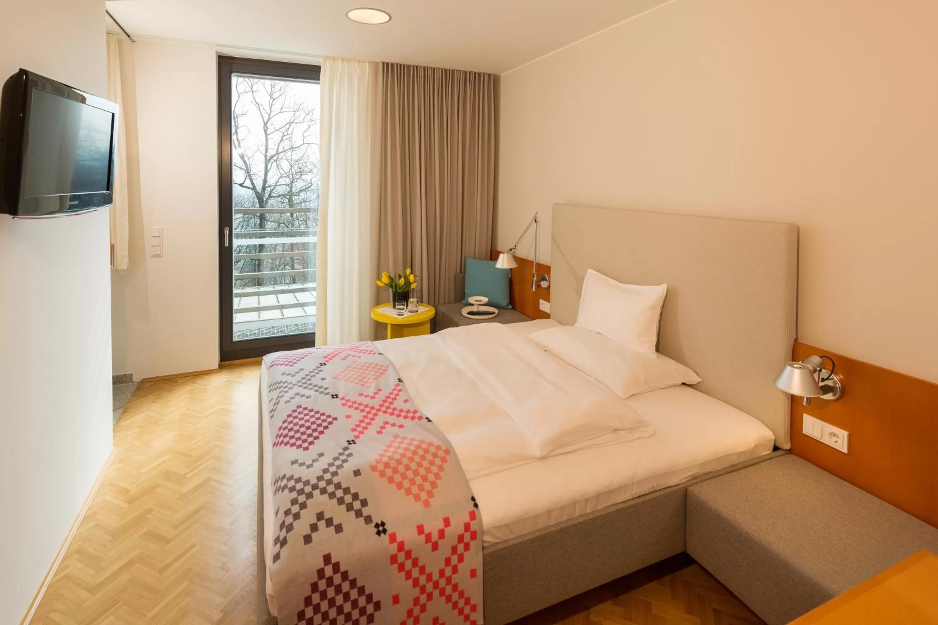 Photo of the whole room, Bed in Schloss Seggau