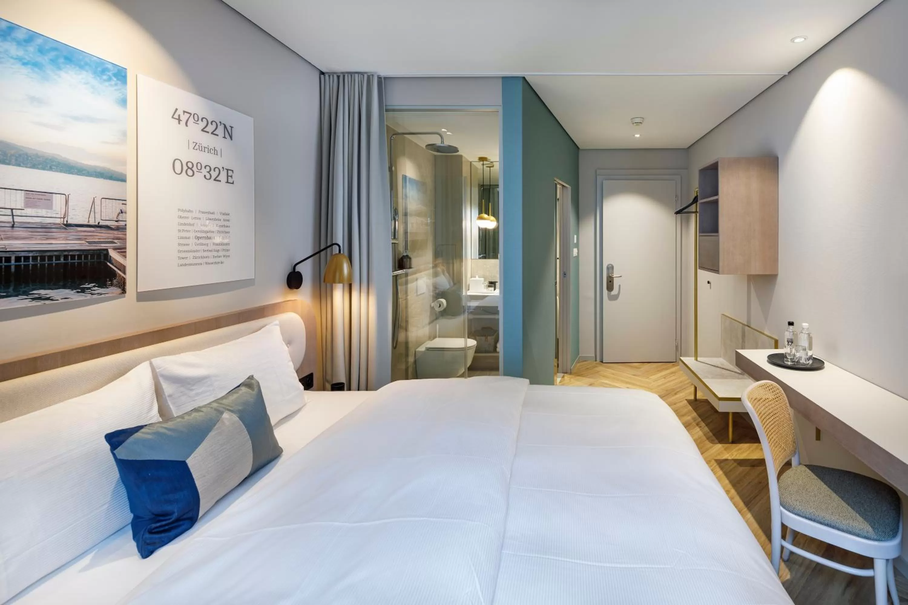 Photo of the whole room, Bed in Hotel Felix