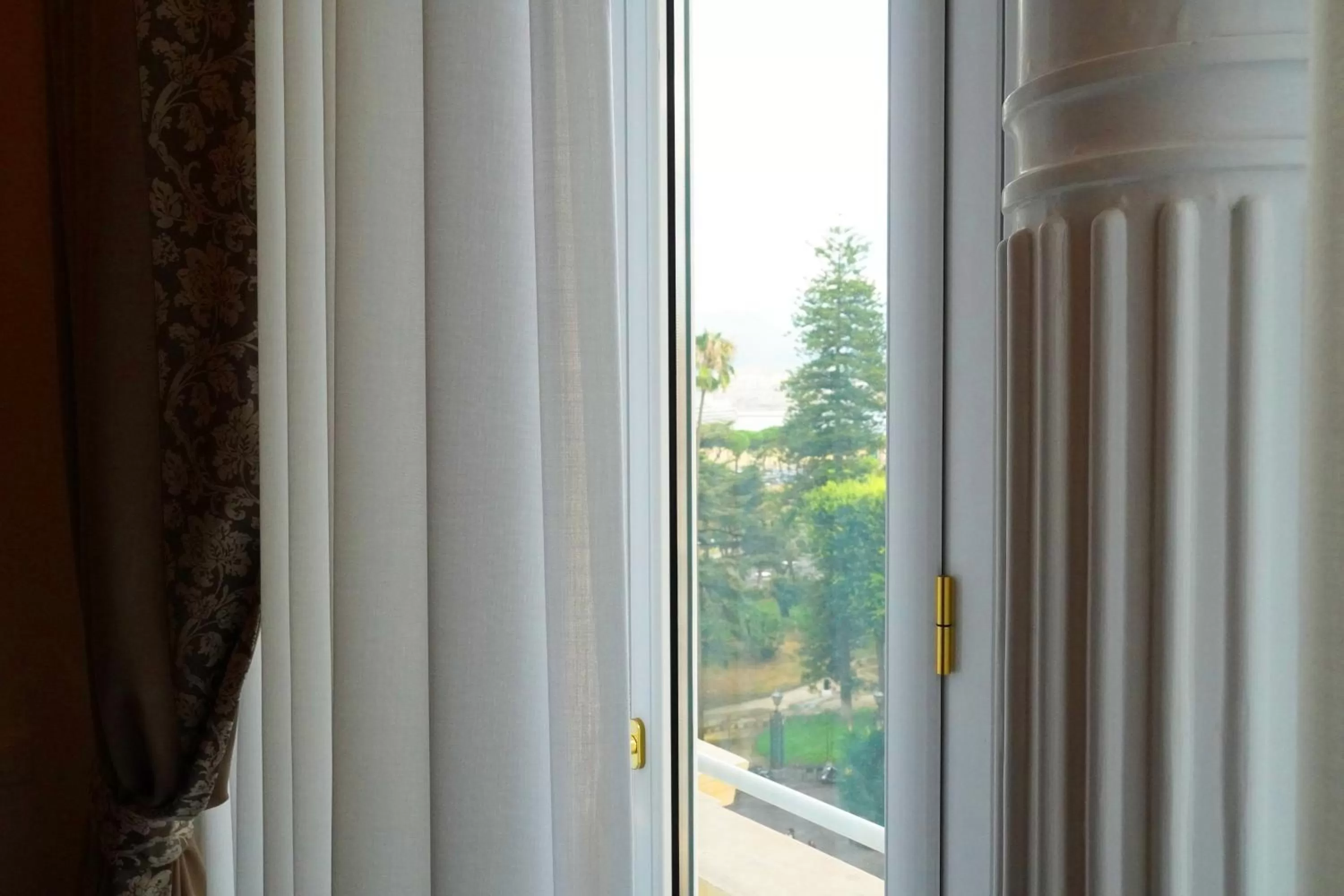 City view in Hotel Art Resort Galleria Umberto