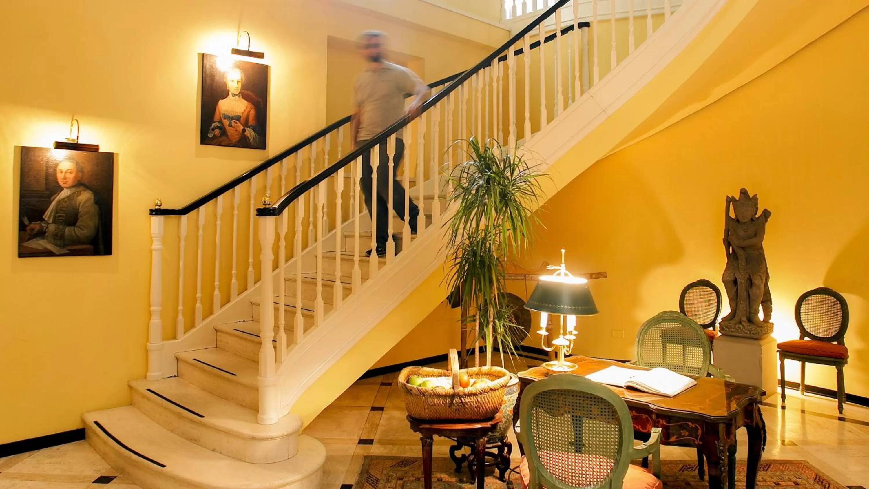 Lobby or reception in Hotel Victoria & Iside Spa