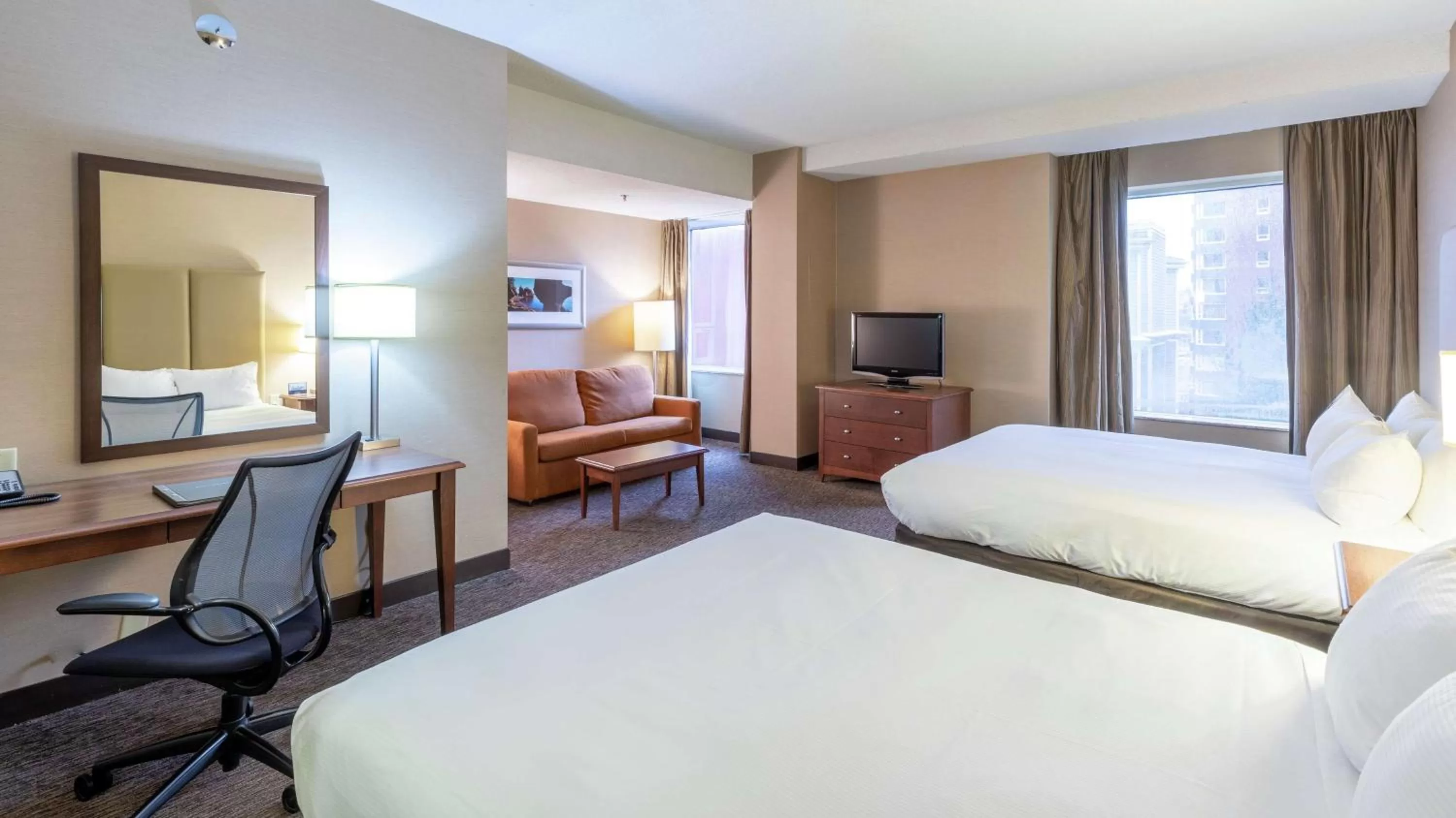 Bedroom, Bed in Hilton Saint John