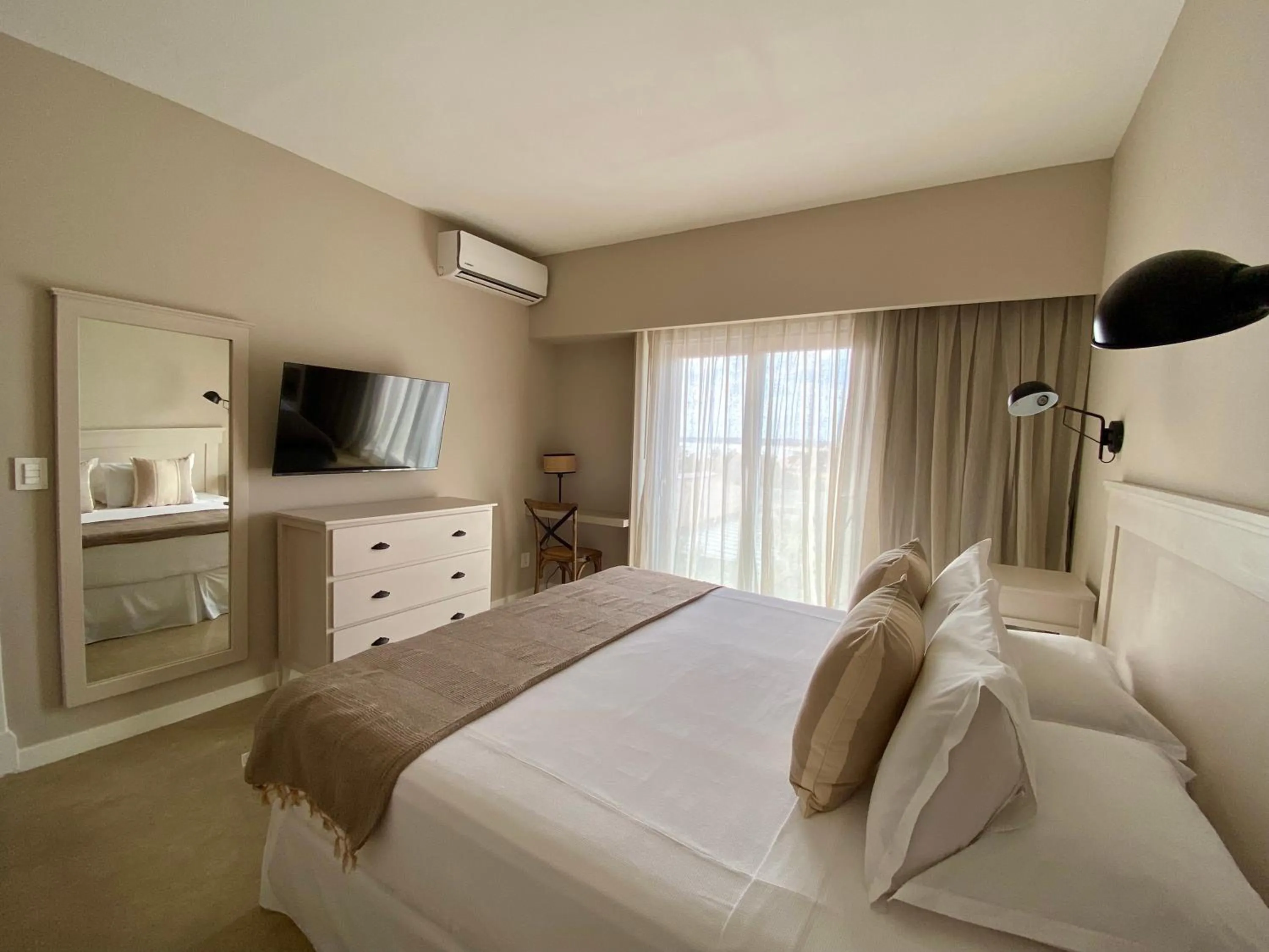 Bed in Serena Hotel - Punta del Este - Unico sobre la Playa