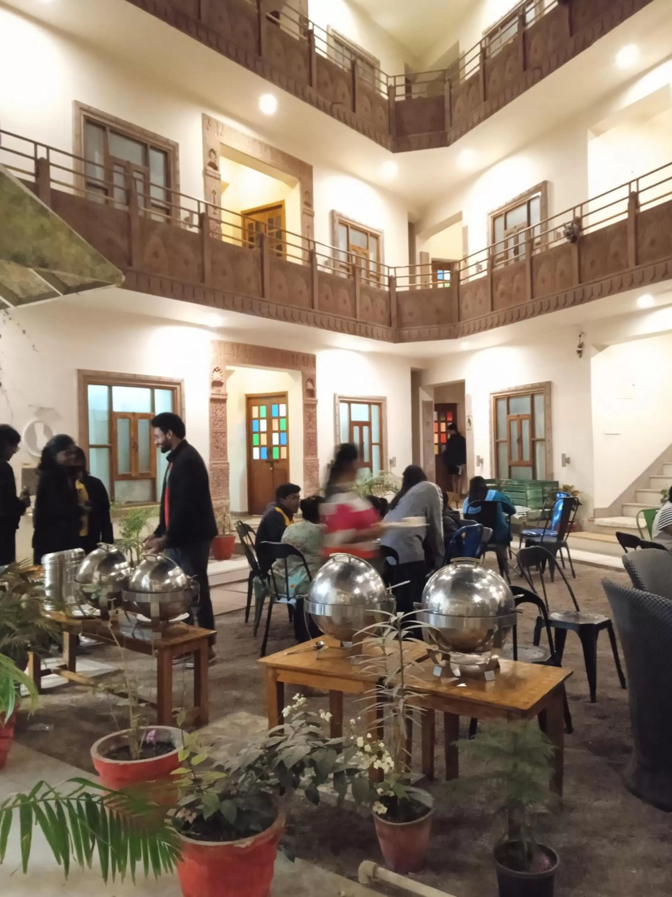 Restaurant/places to eat in Rigmor haveli