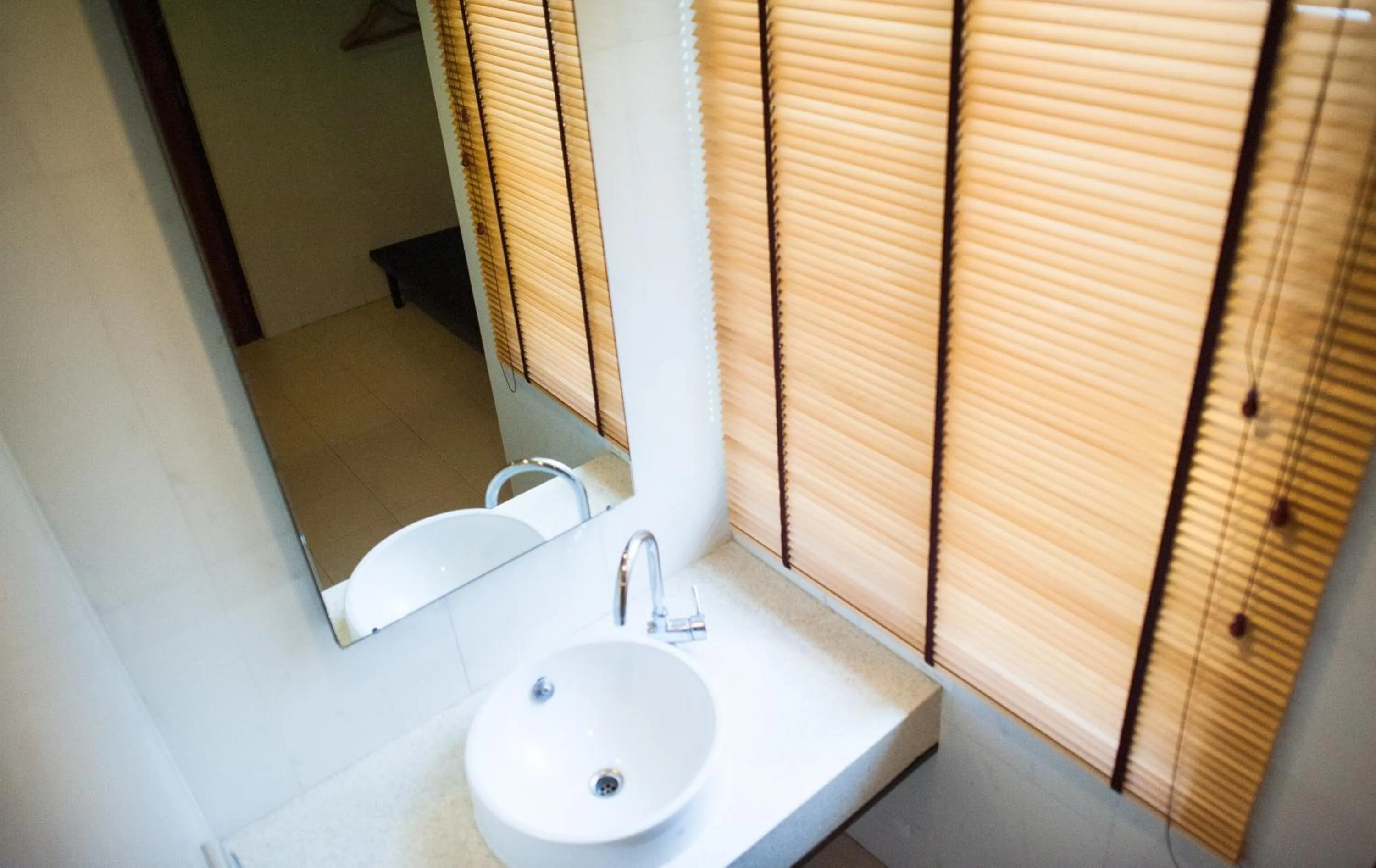 Bathroom in Baansilom Soi 3