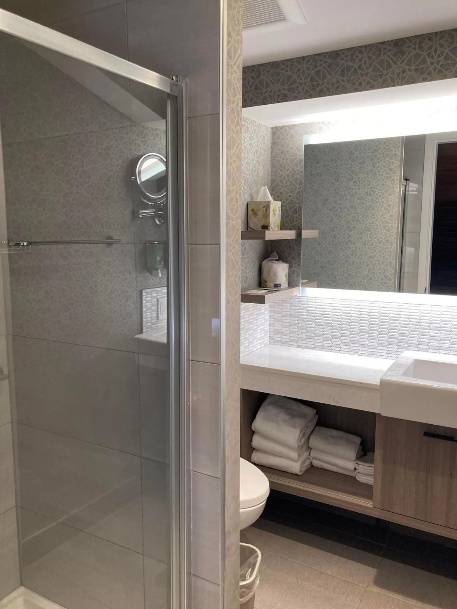 Shower in Lake Louise Inn