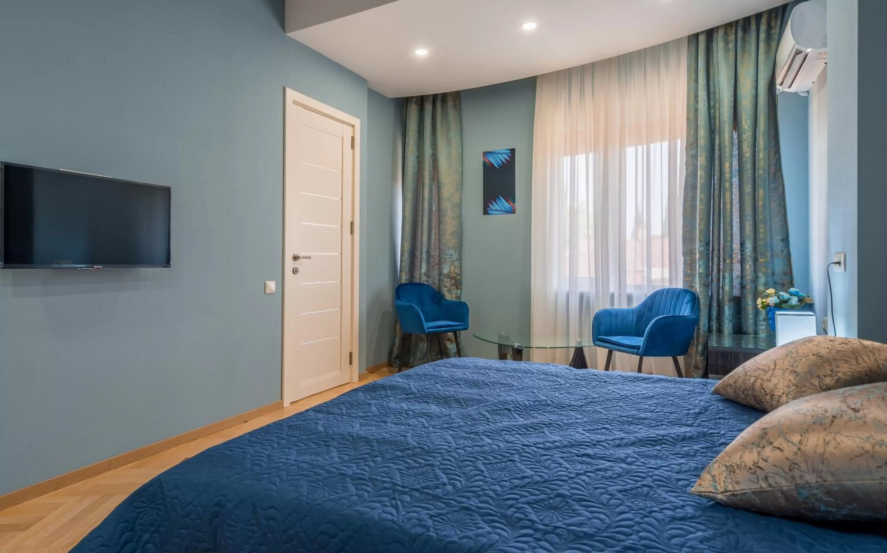 Bed in Constant Tbilisi