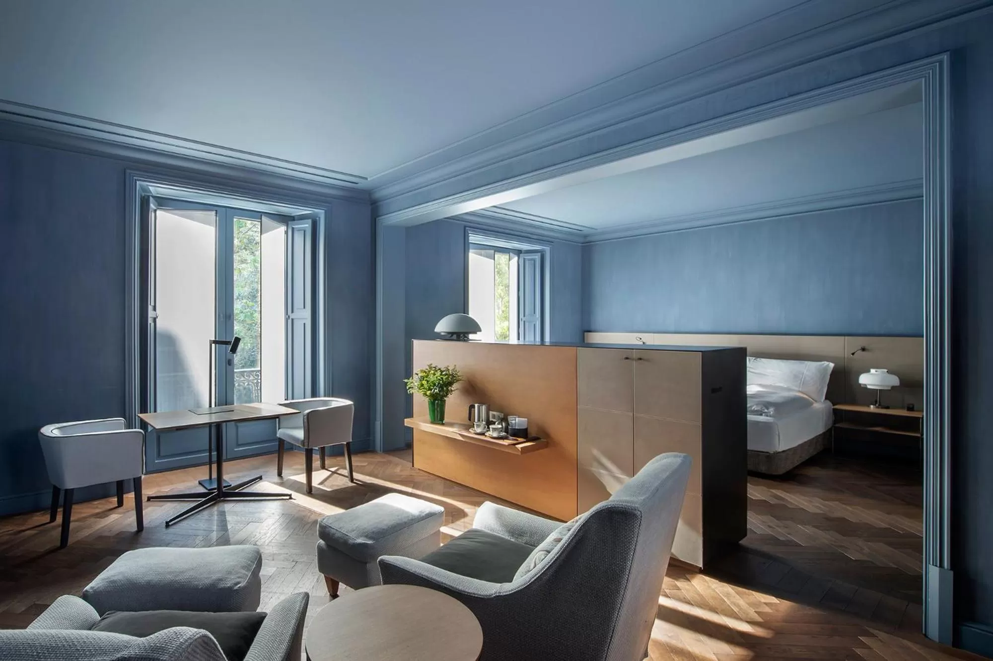 Living room, Bed in Alma Barcelona GL