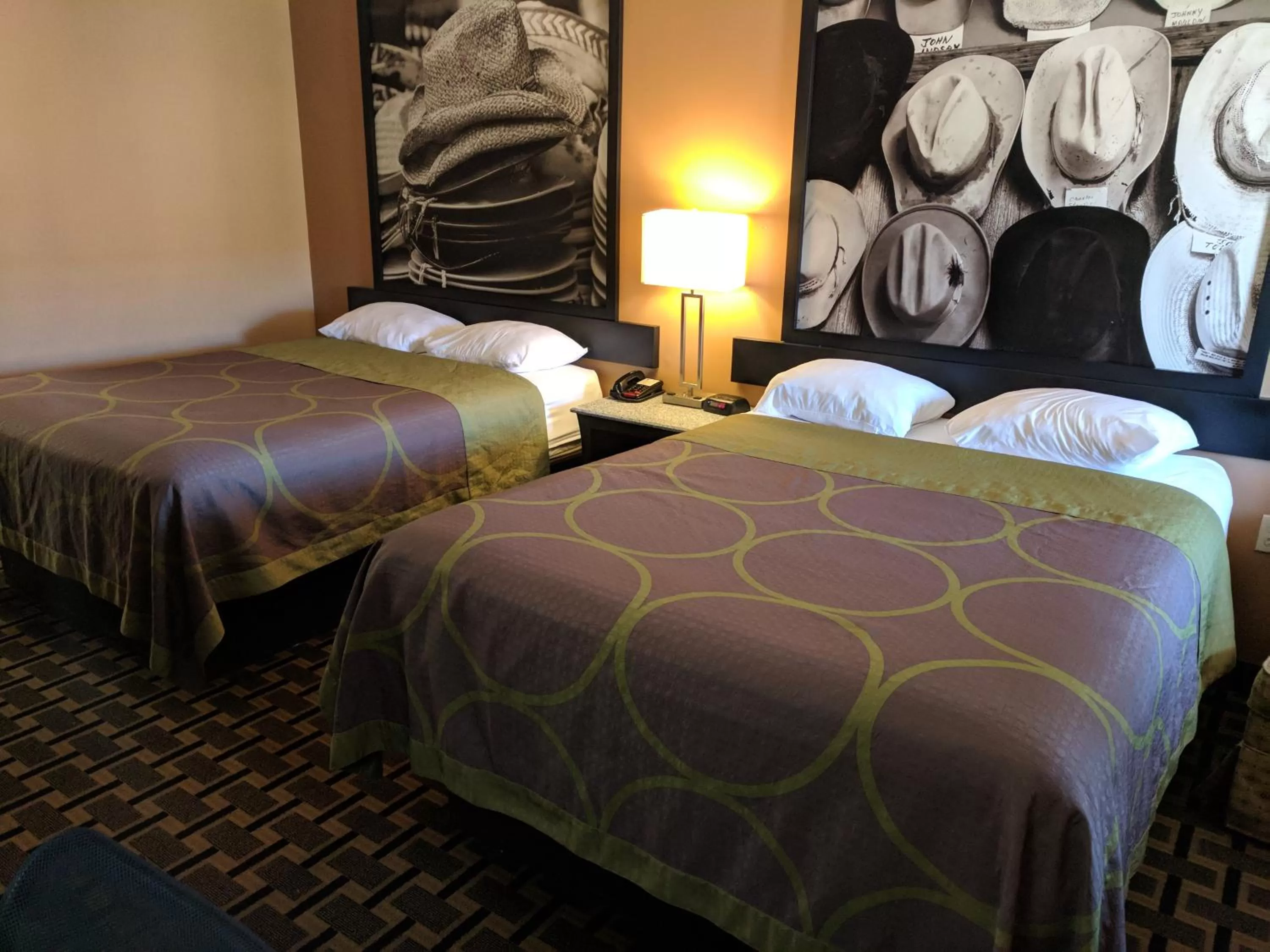 Photo of the whole room in Super 8 by Wyndham Willowbrook Houston