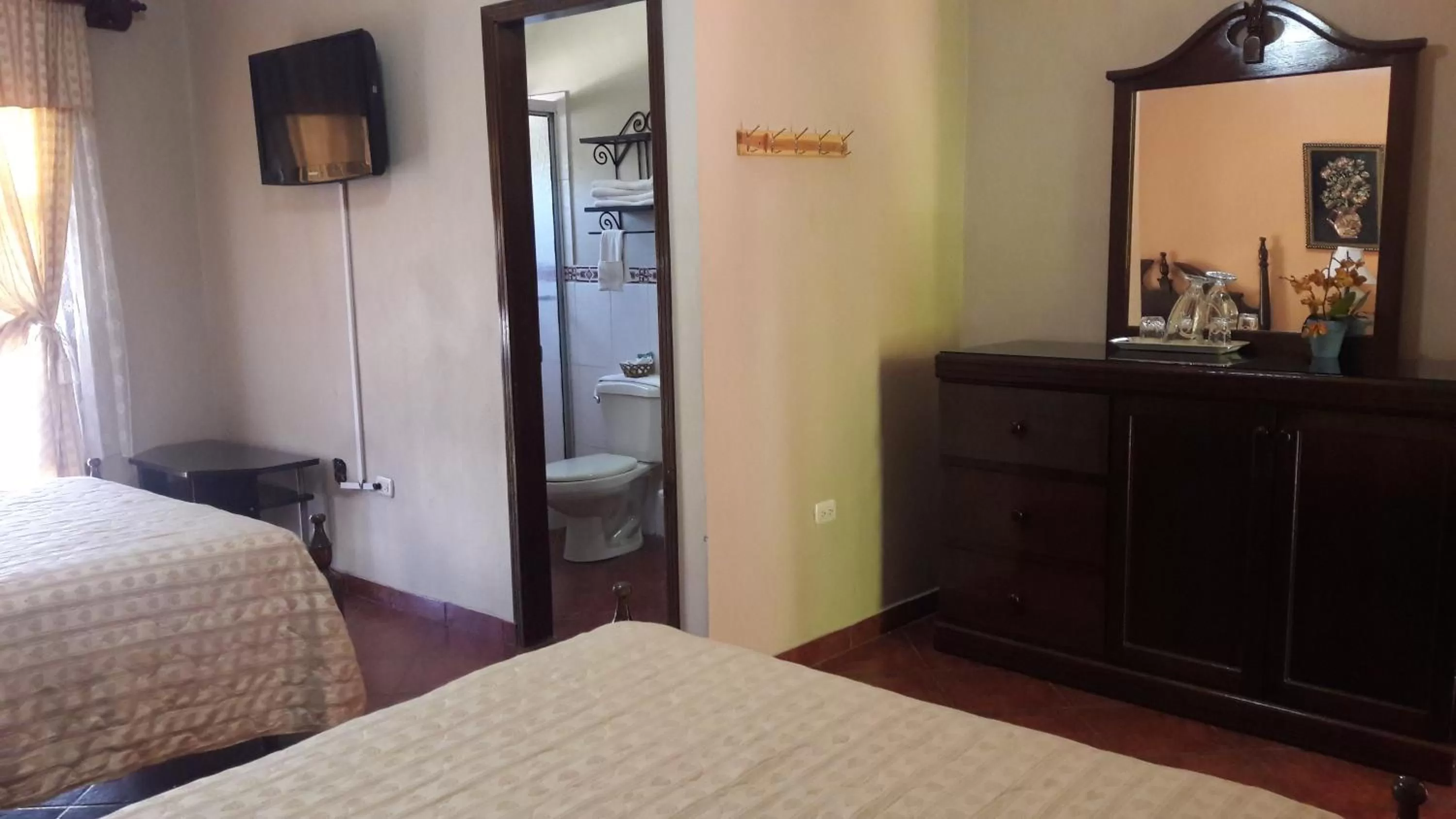 Day, Bed in Hotel Acropolis Maya