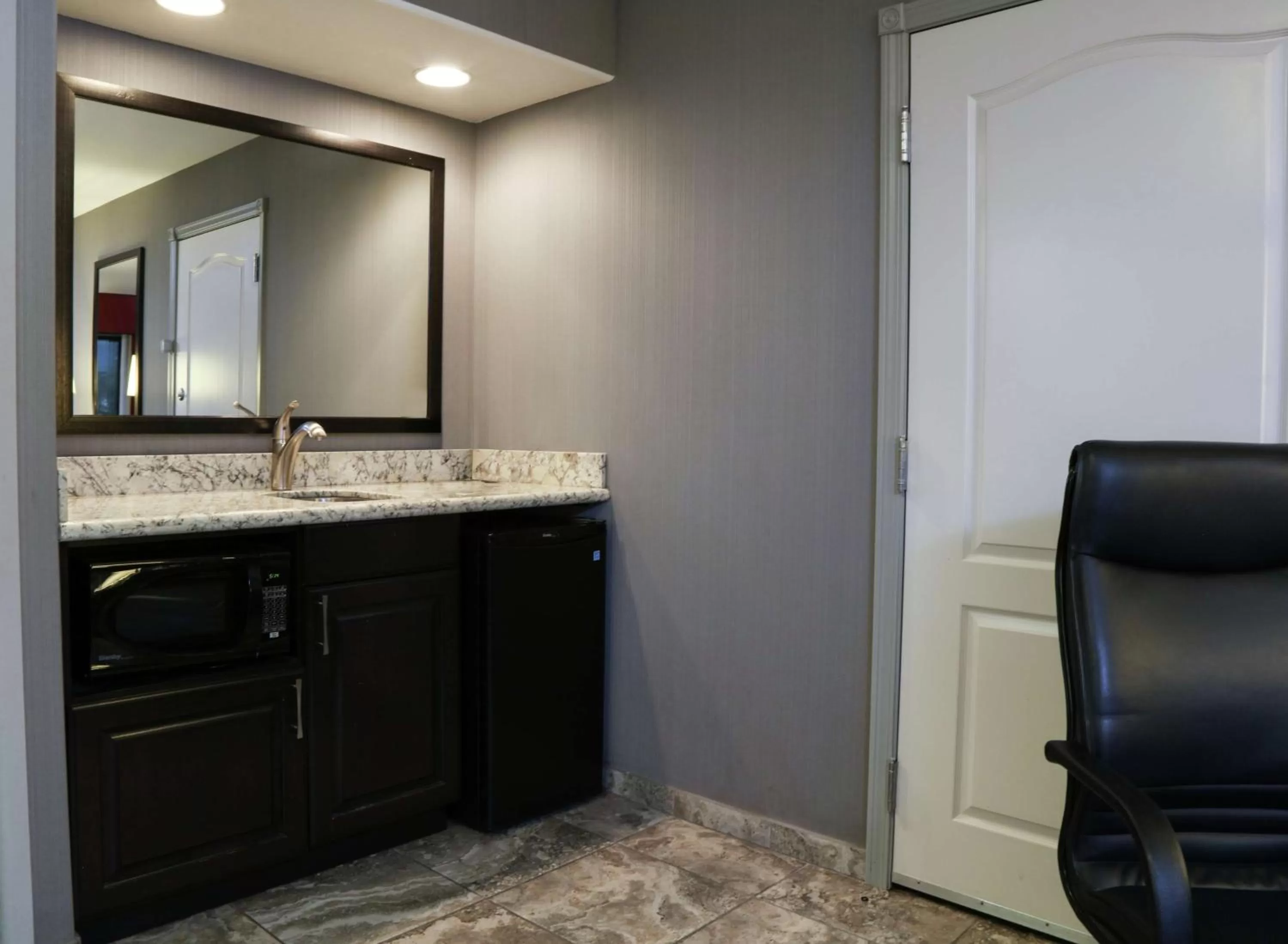 Bedroom in Hampton Inn & Suites Temecula