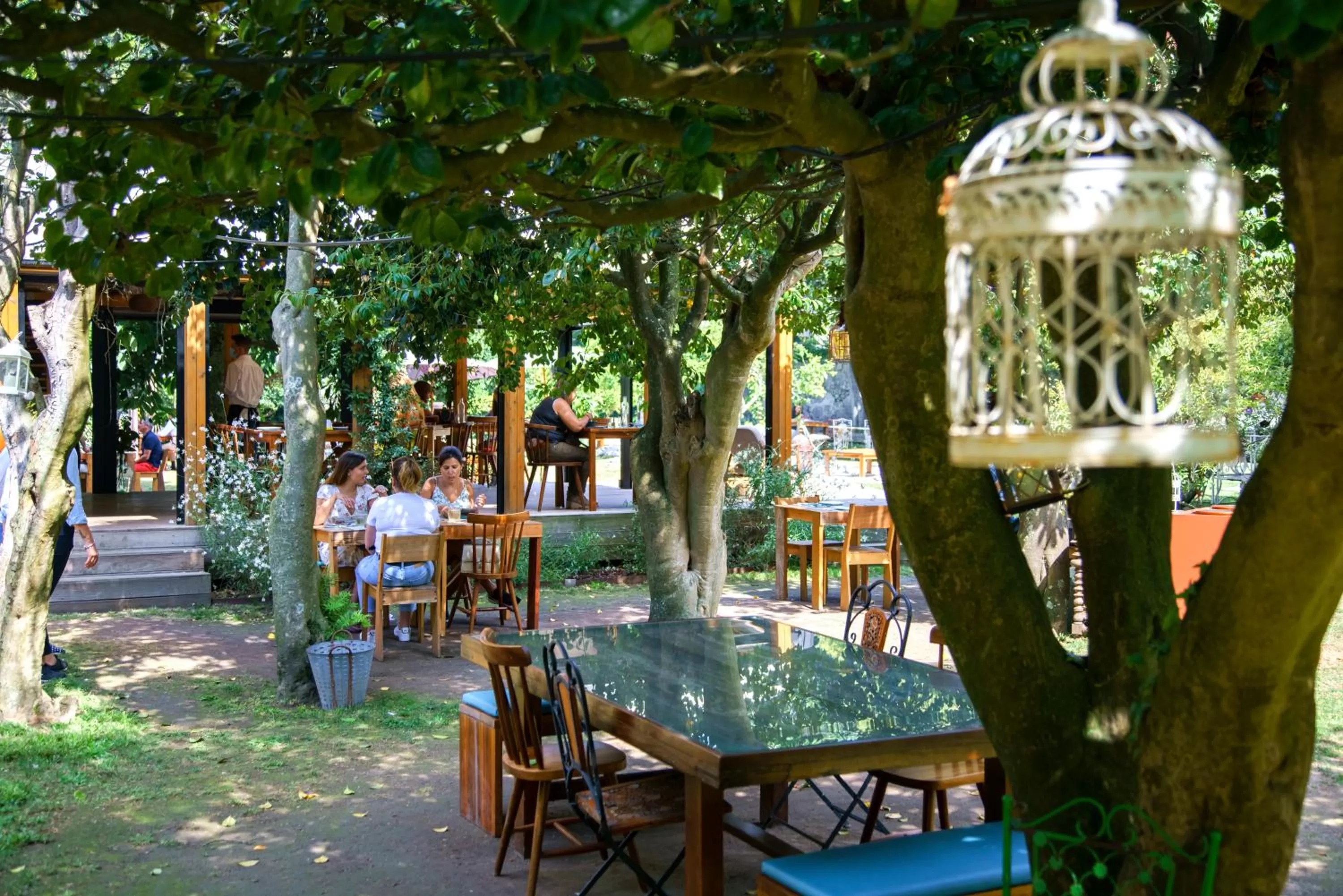 Restaurant/places to eat in Oporto Loft