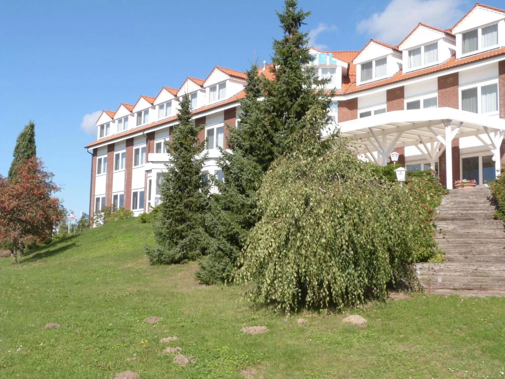 Facade/entrance in Hotel Trebeltal