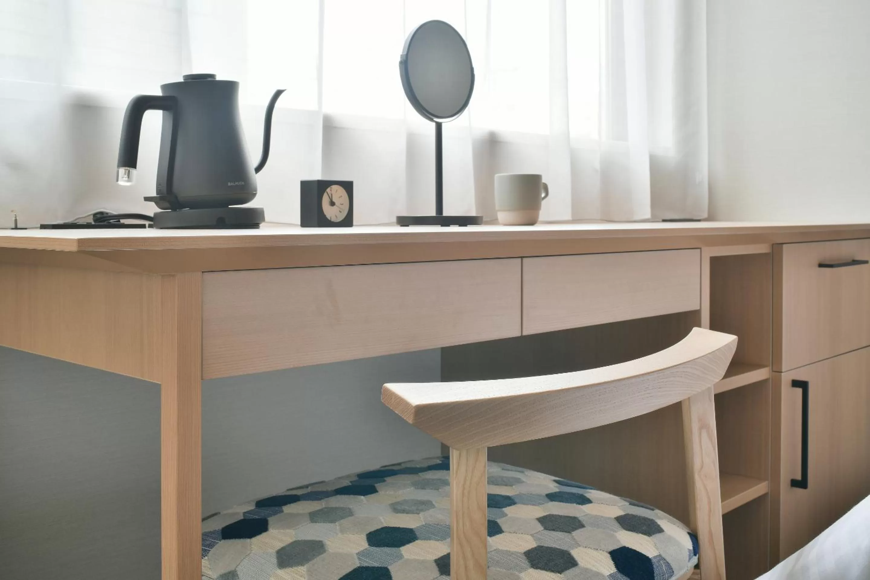 Coffee/tea facilities in REF Kyoto Hachijoguchi by VESSEL HOTELS