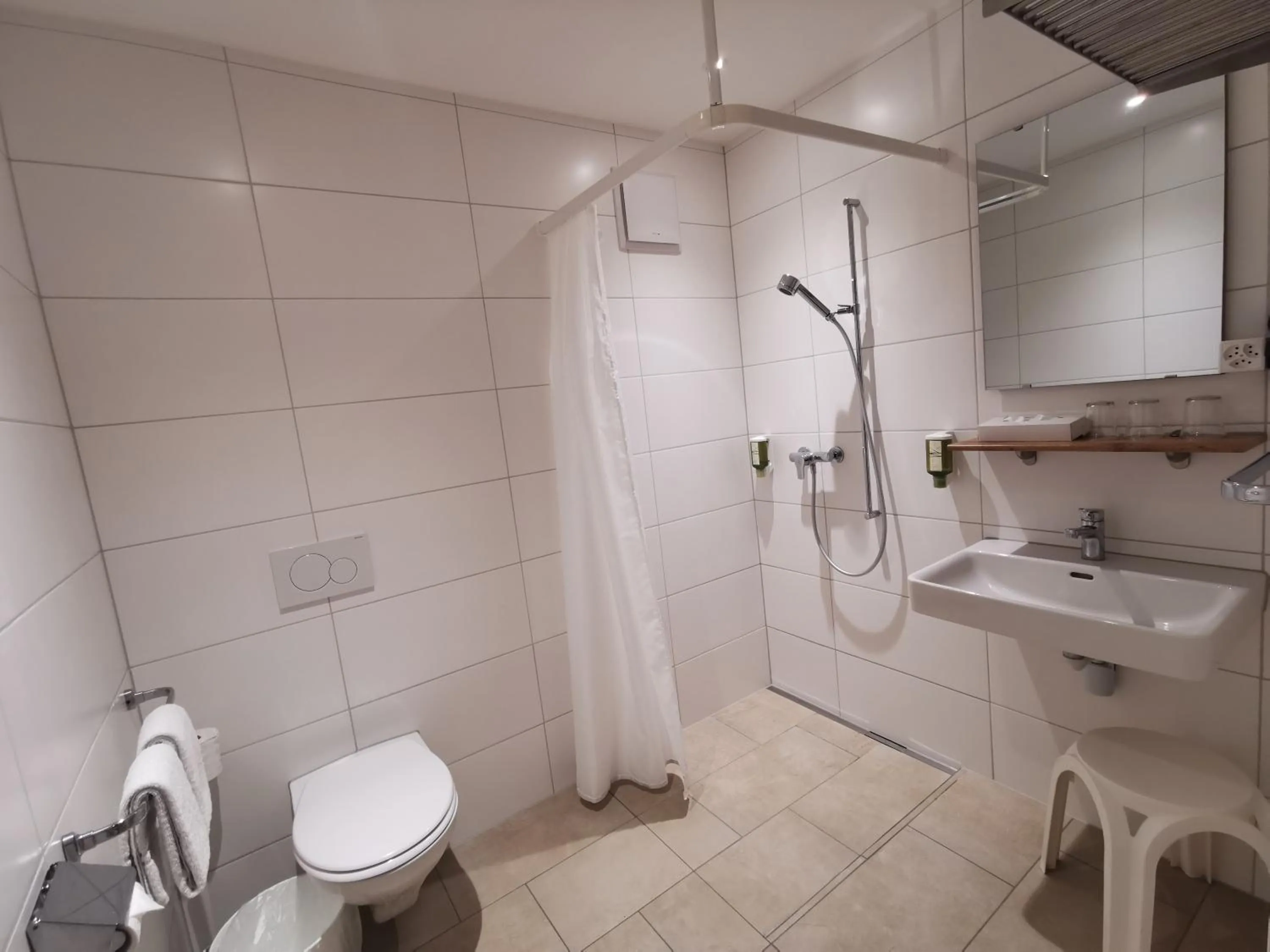 Bathroom in Hotel Toscana