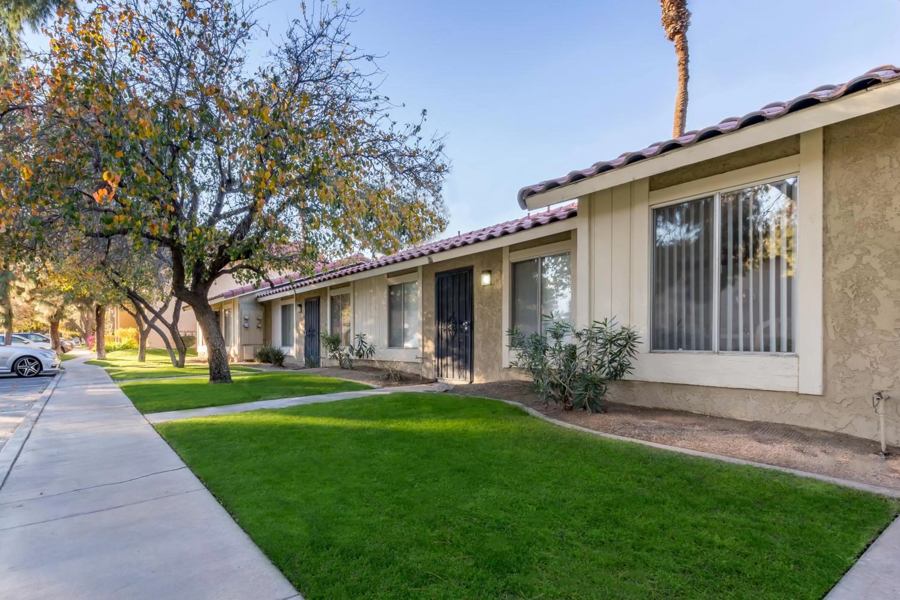 Property building in Indian Palms Vacation Club