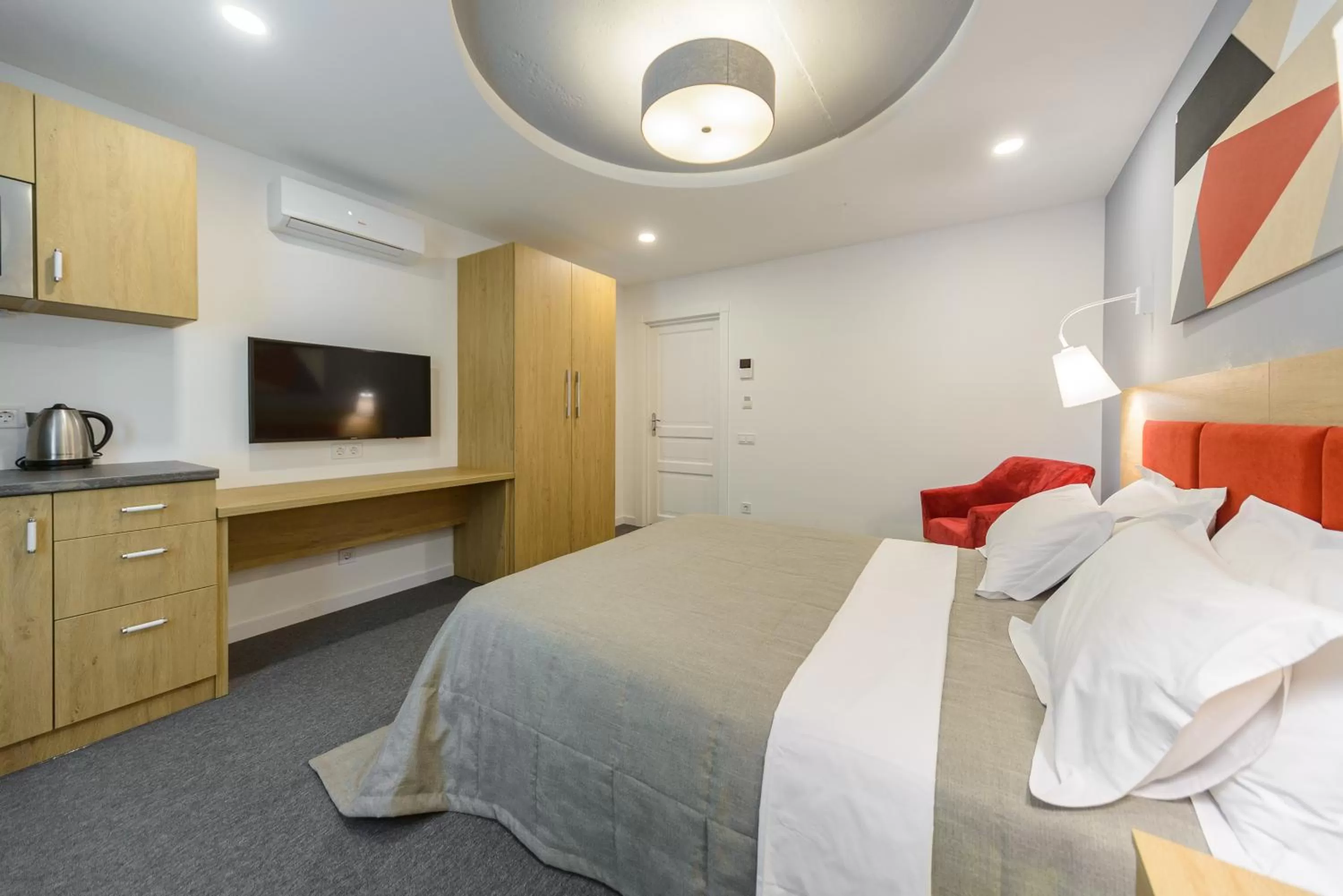 TV and multimedia, Bed in Partner Guest House