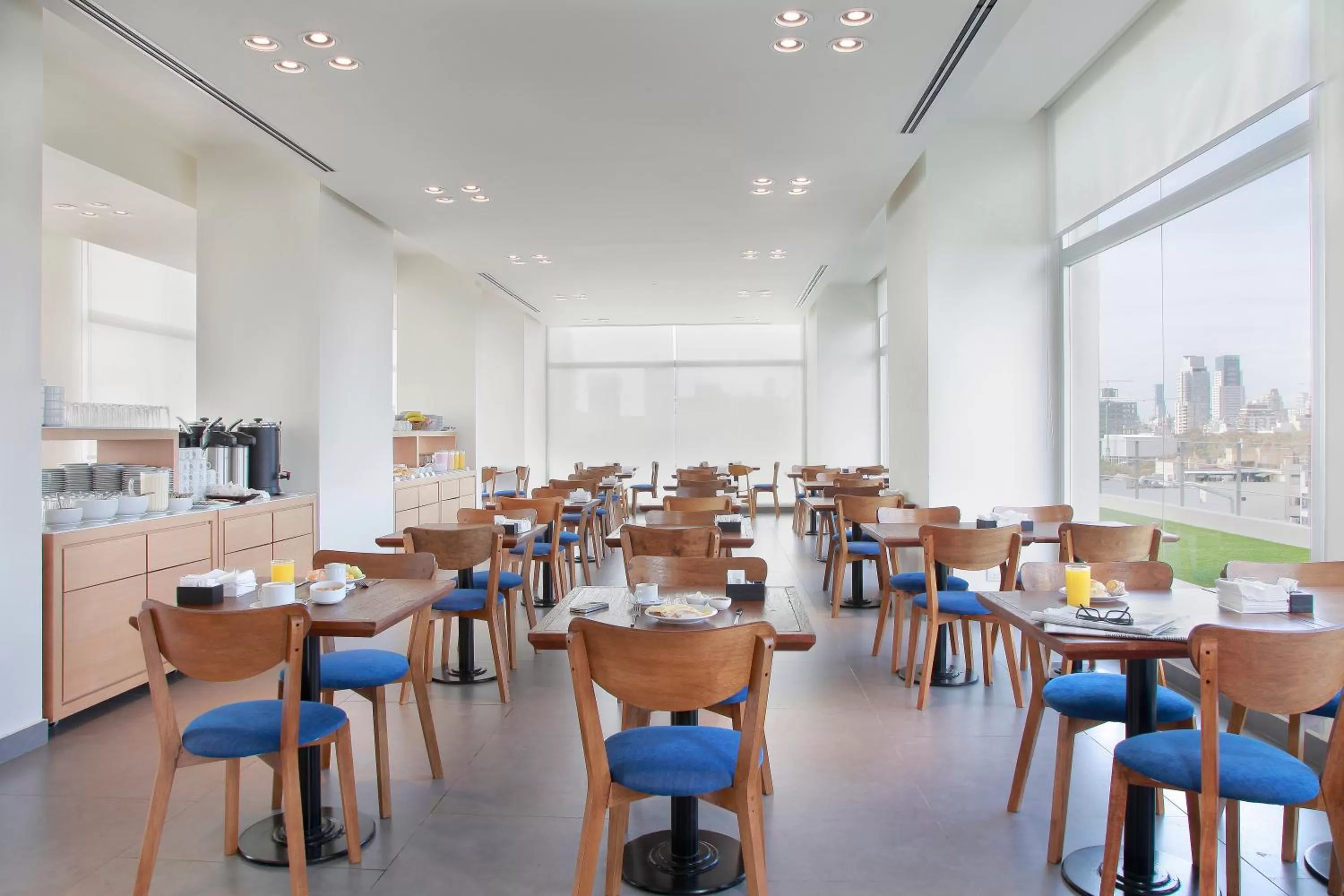 Restaurant/places to eat in Dazzler by Wyndham Buenos Aires Palermo