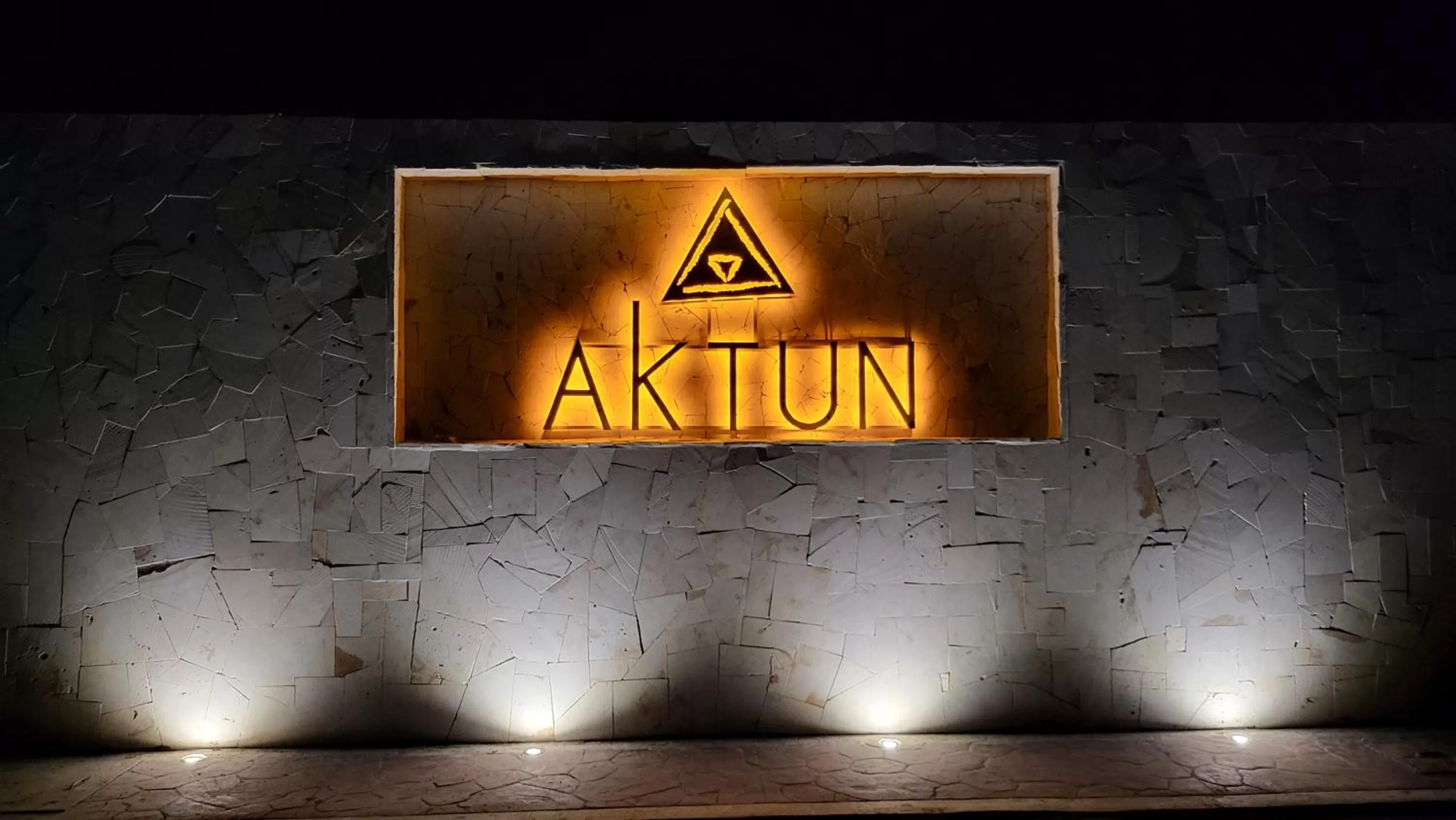 Property building in Aktun Bacalar