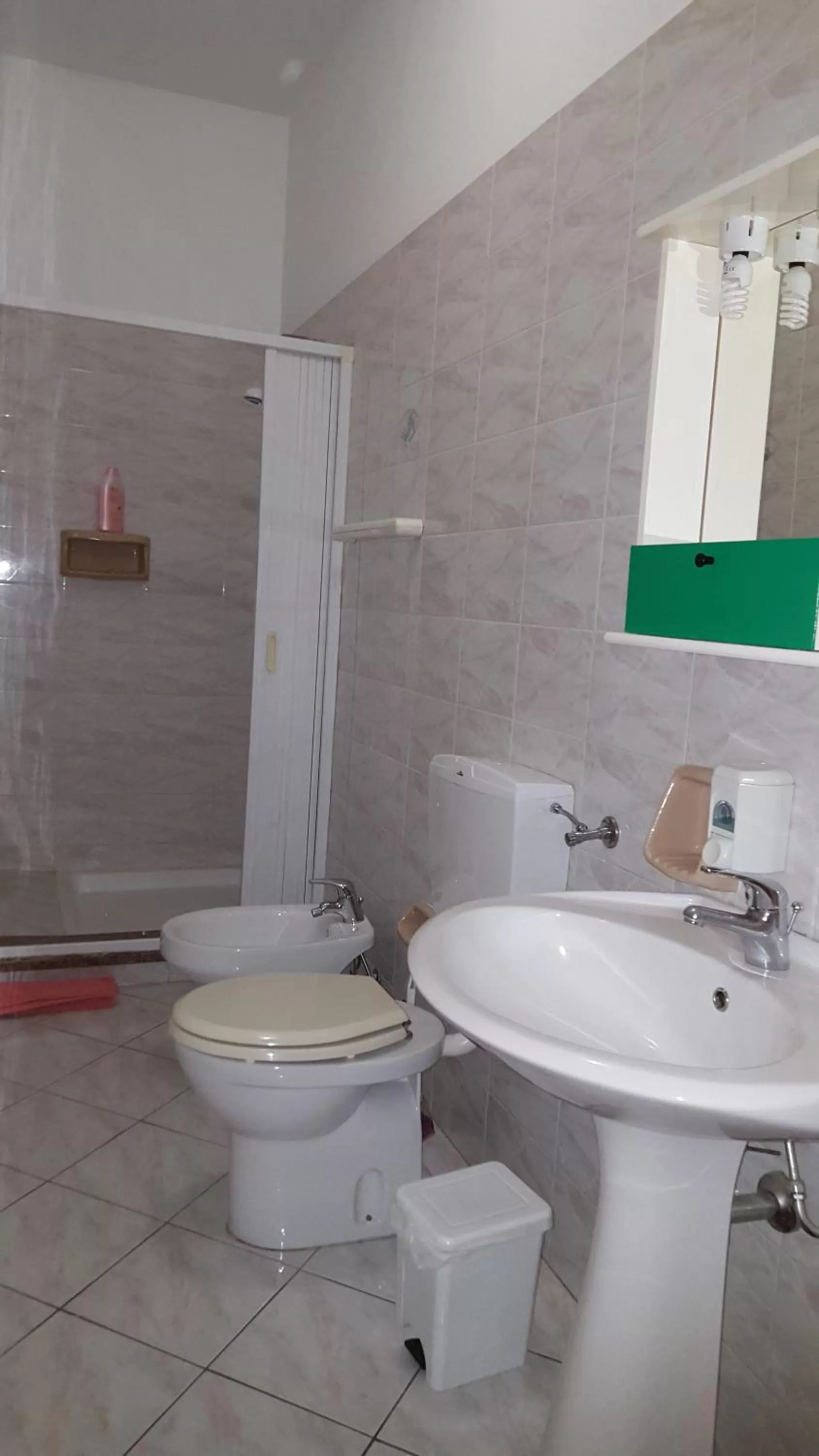 Bathroom in B&B - Affittacamere da Pietro - Enna