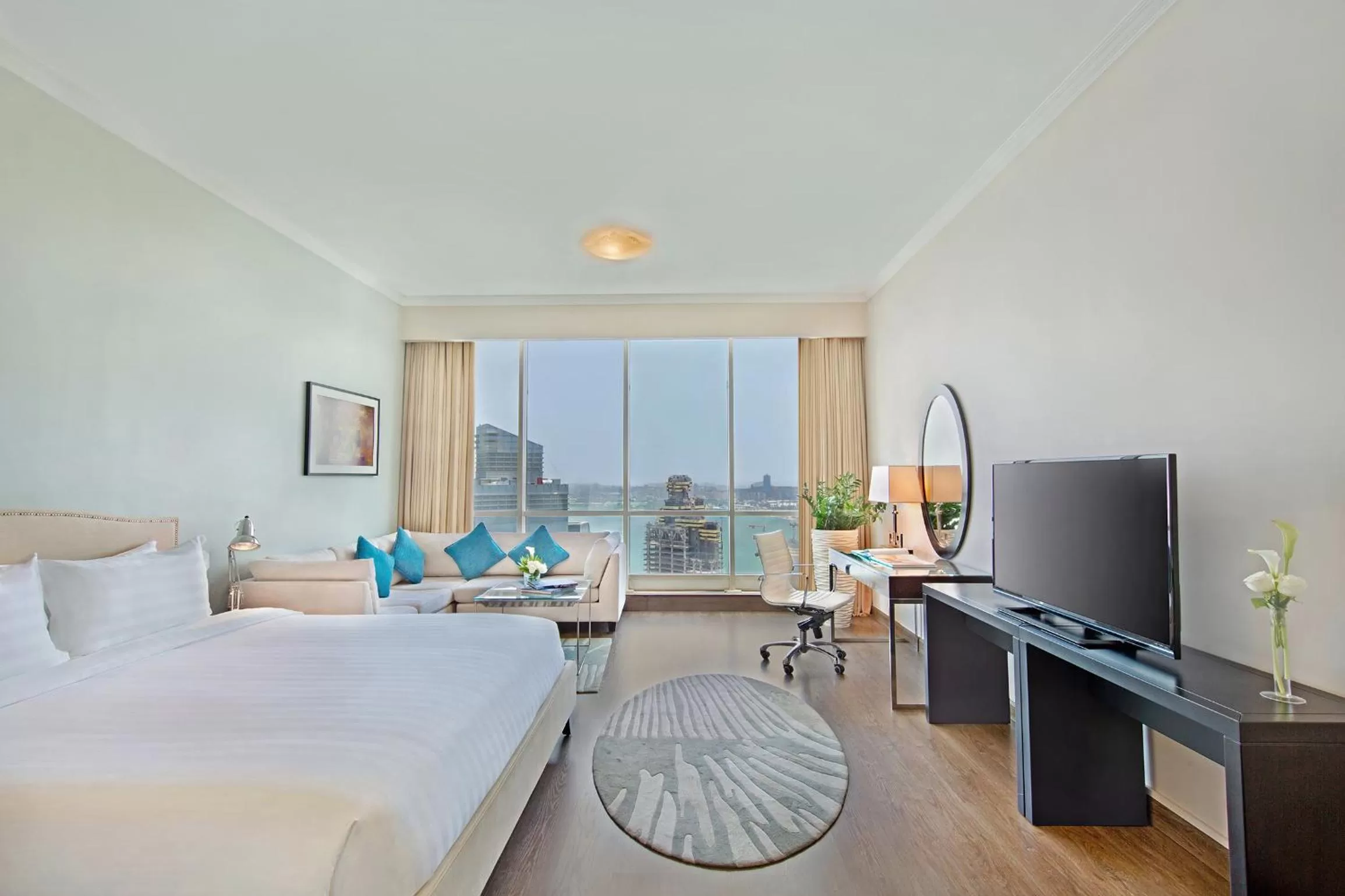 Living room, Bed in Ezdan Hotel West Bay