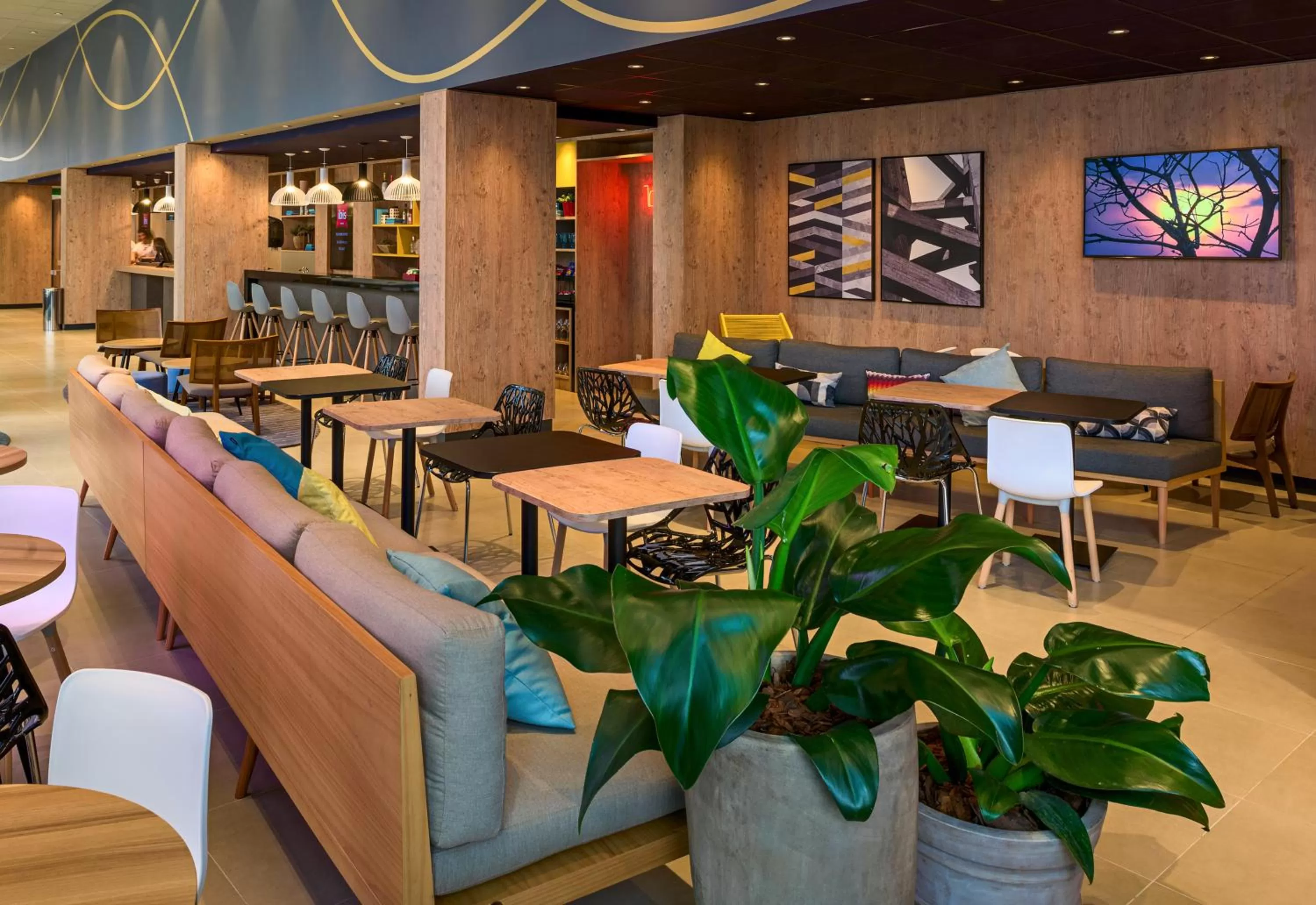 Restaurant/places to eat in ibis Sao Paulo Tatuape