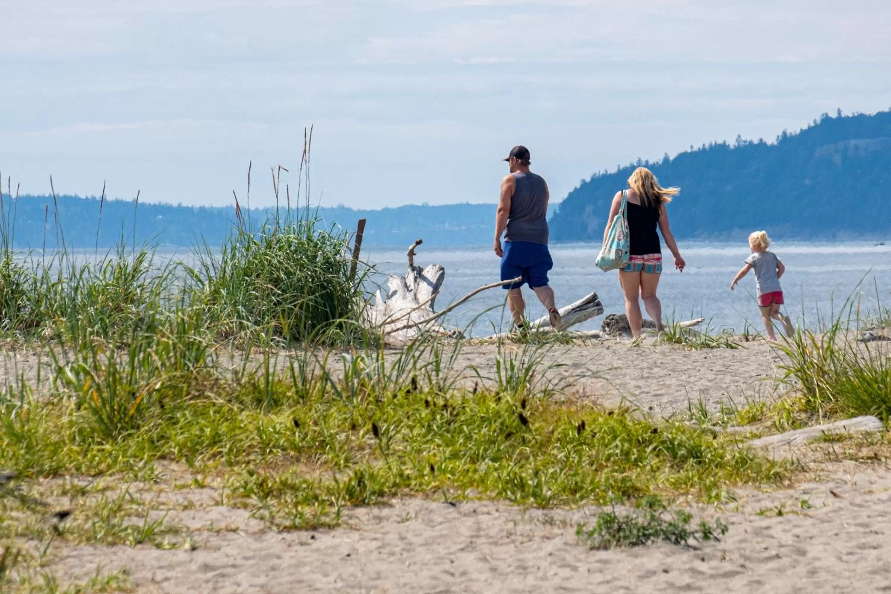 Beach in Hotel Indigo Seattle Everett Waterfront Place by IHG