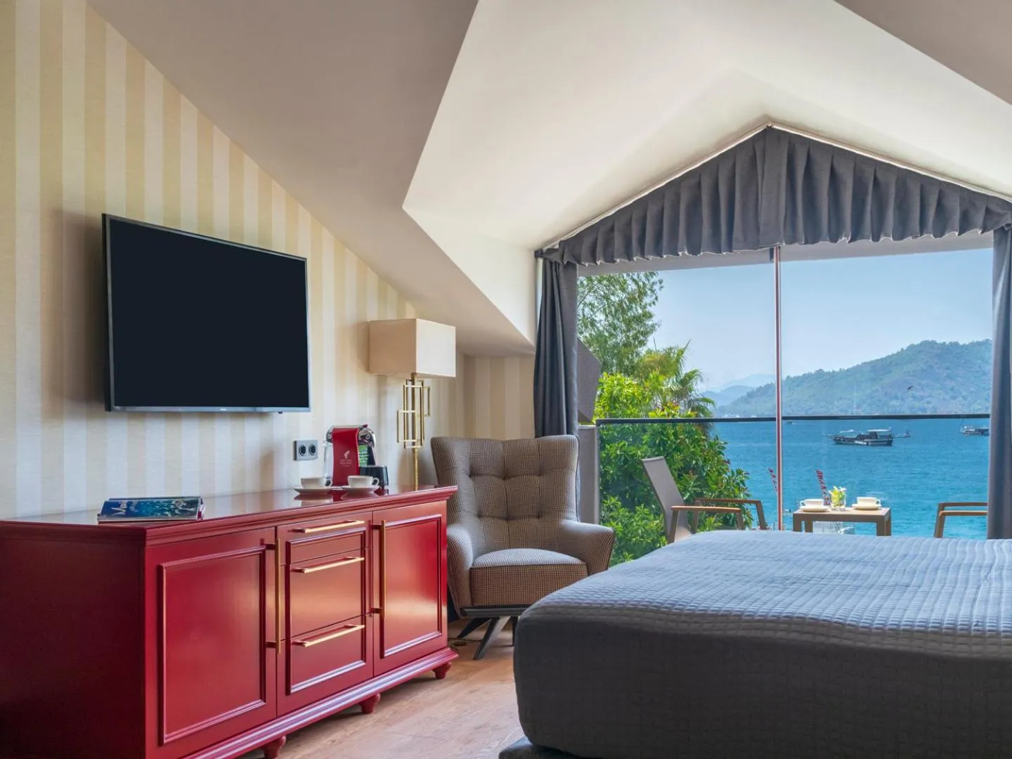 Staff in Hotel Marina Bay Göcek