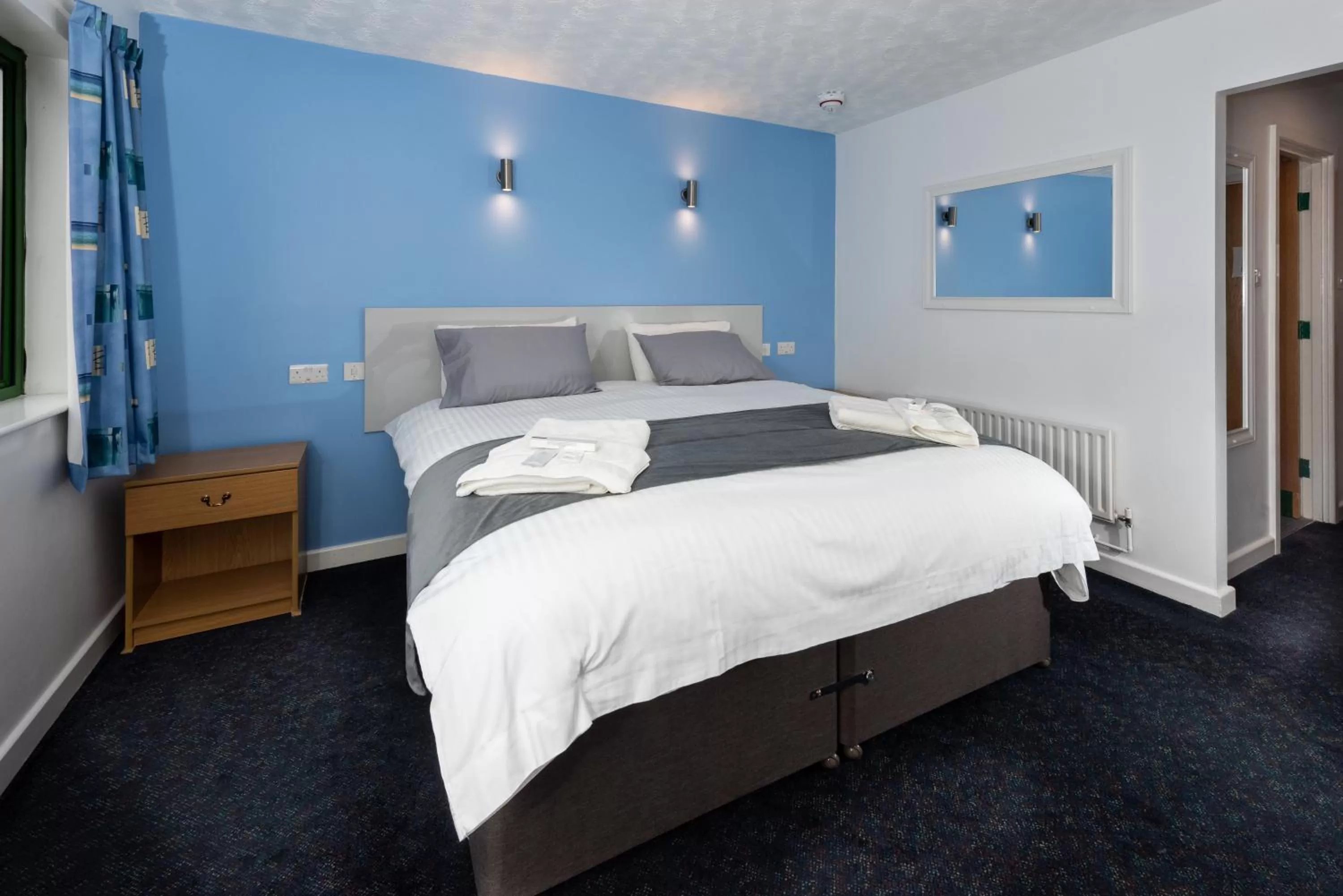 Bedroom, Bed in National Badminton Centre Lodge & Health Club