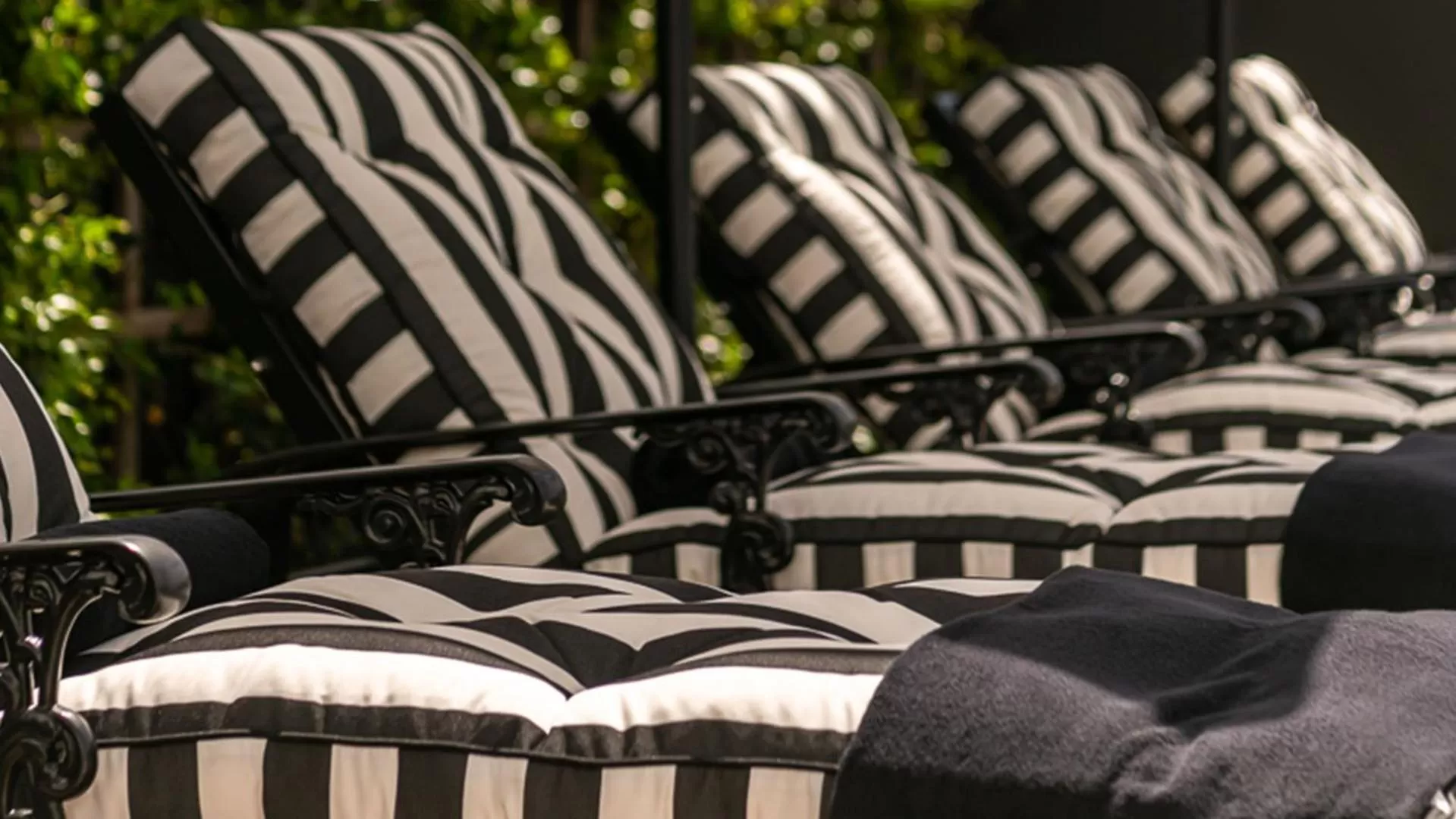 Swimming pool in The Winchester Hotel by NEWMARK