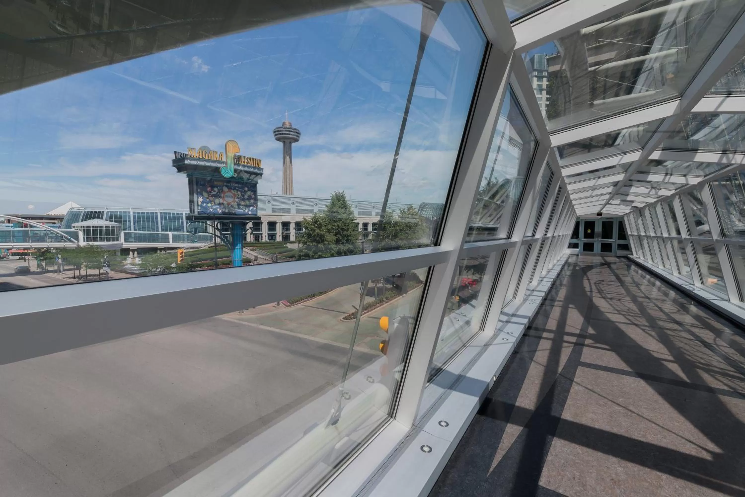 Casino in Wyndham Grand Fallsview Hotel