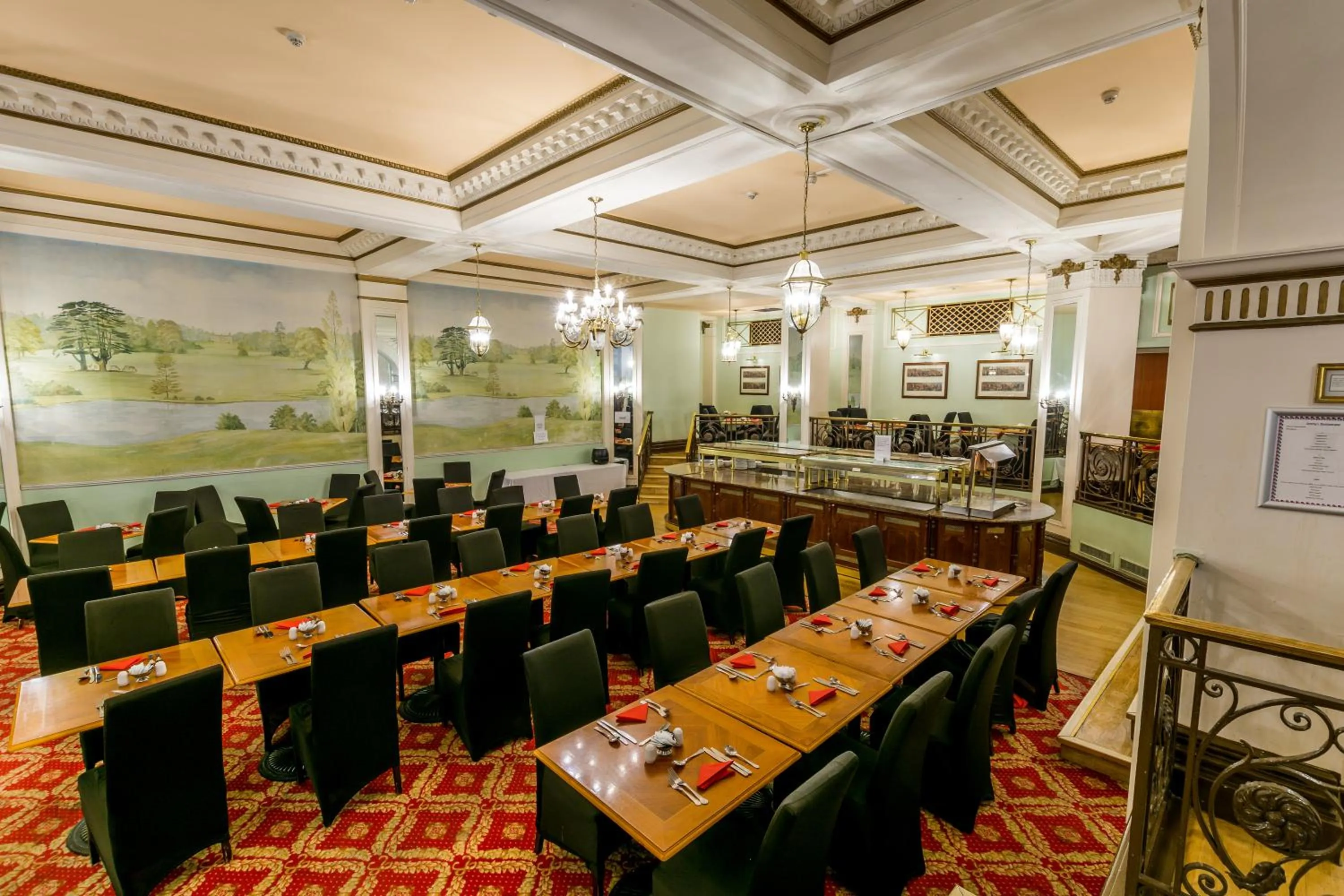 Restaurant/places to eat in Adelphi Hotel