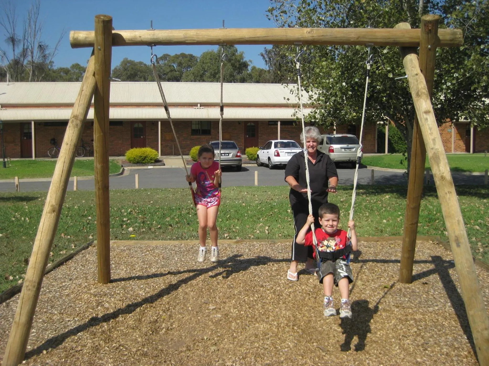 Children play ground in Cadell On The Murray Motel