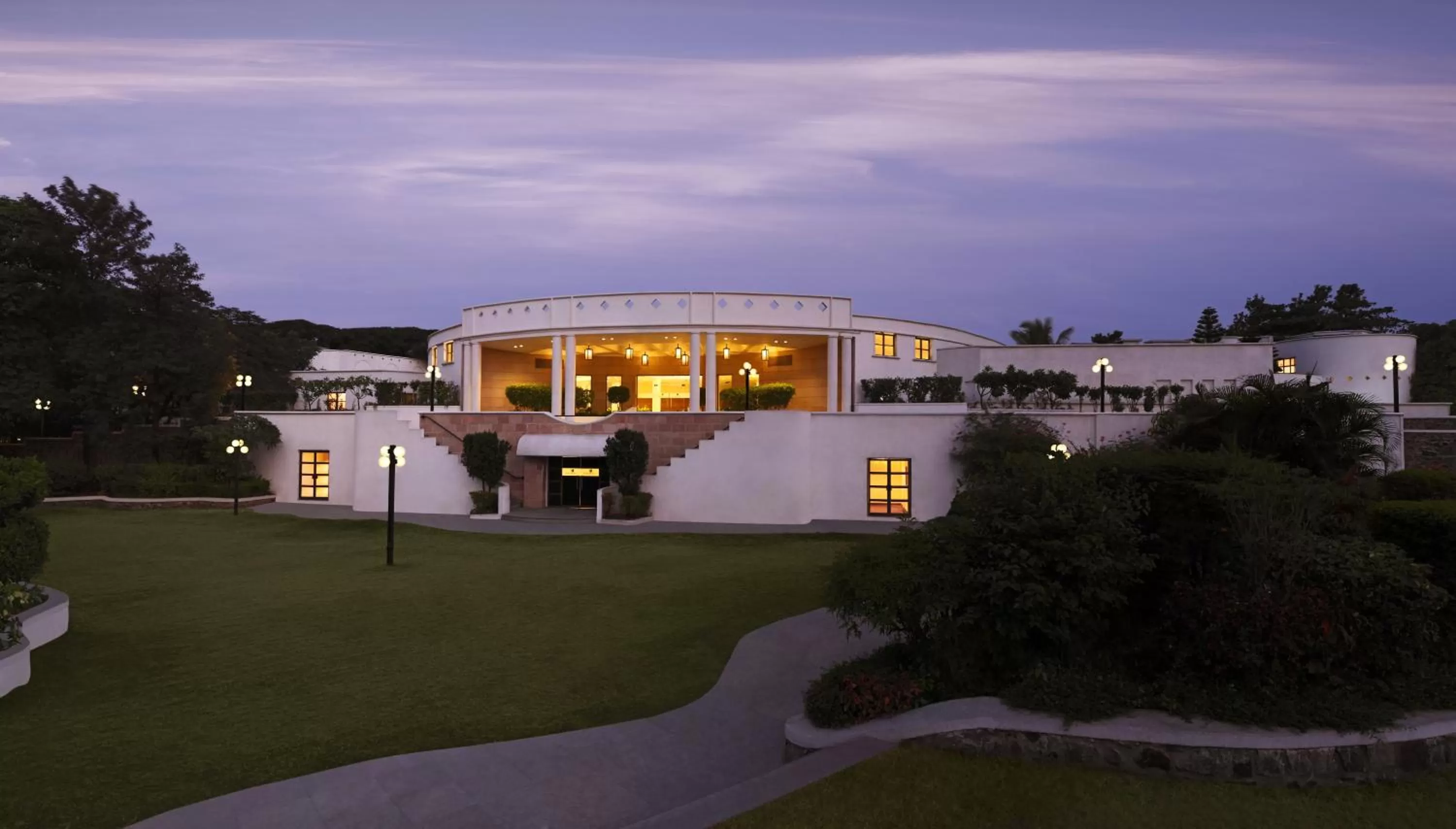 Facade/entrance in Lemon Tree Hotel, Aurangabad