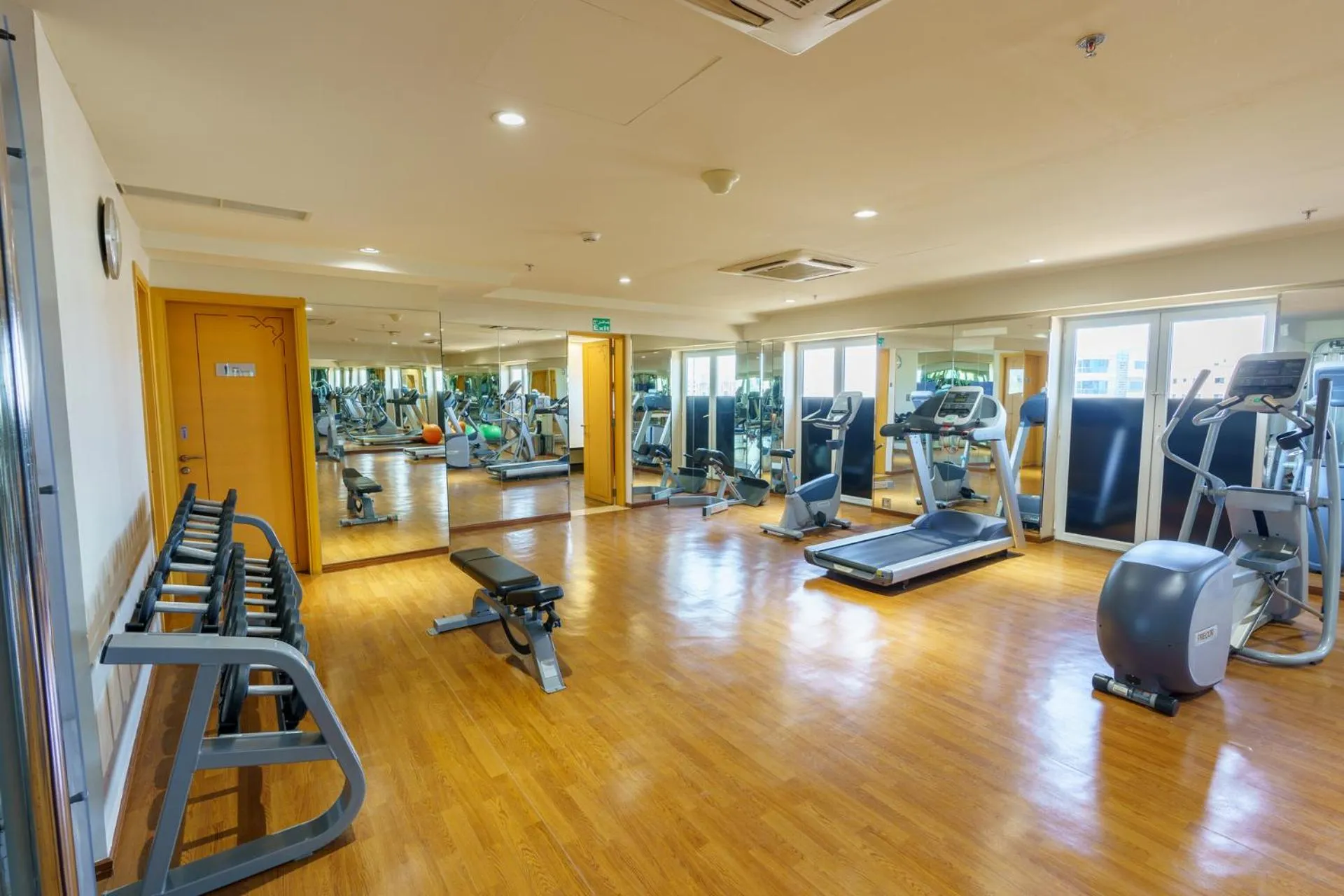 Fitness centre/facilities in Levatio Suites Muscat, a member of Radisson Individuals