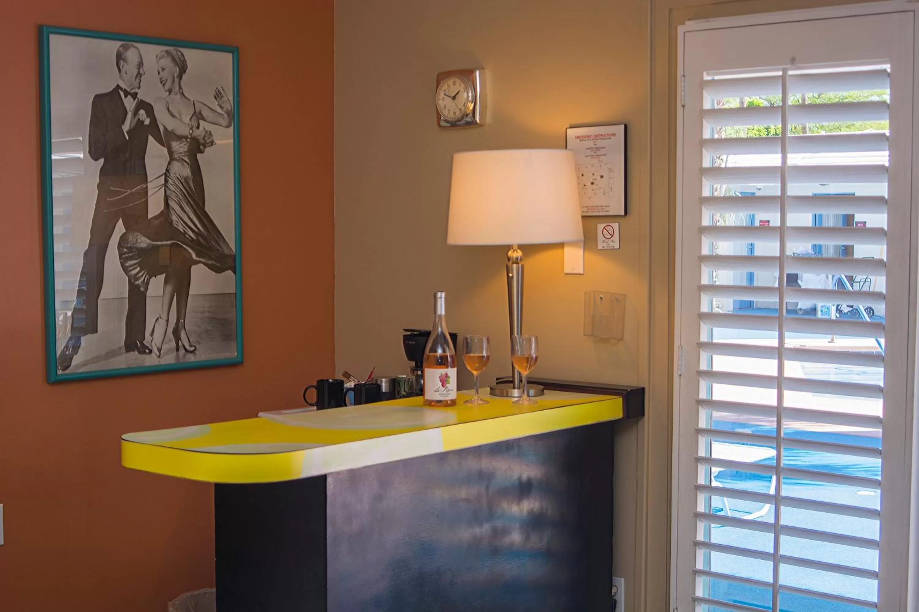 Area and facilities in Palm Springs Rendezvous